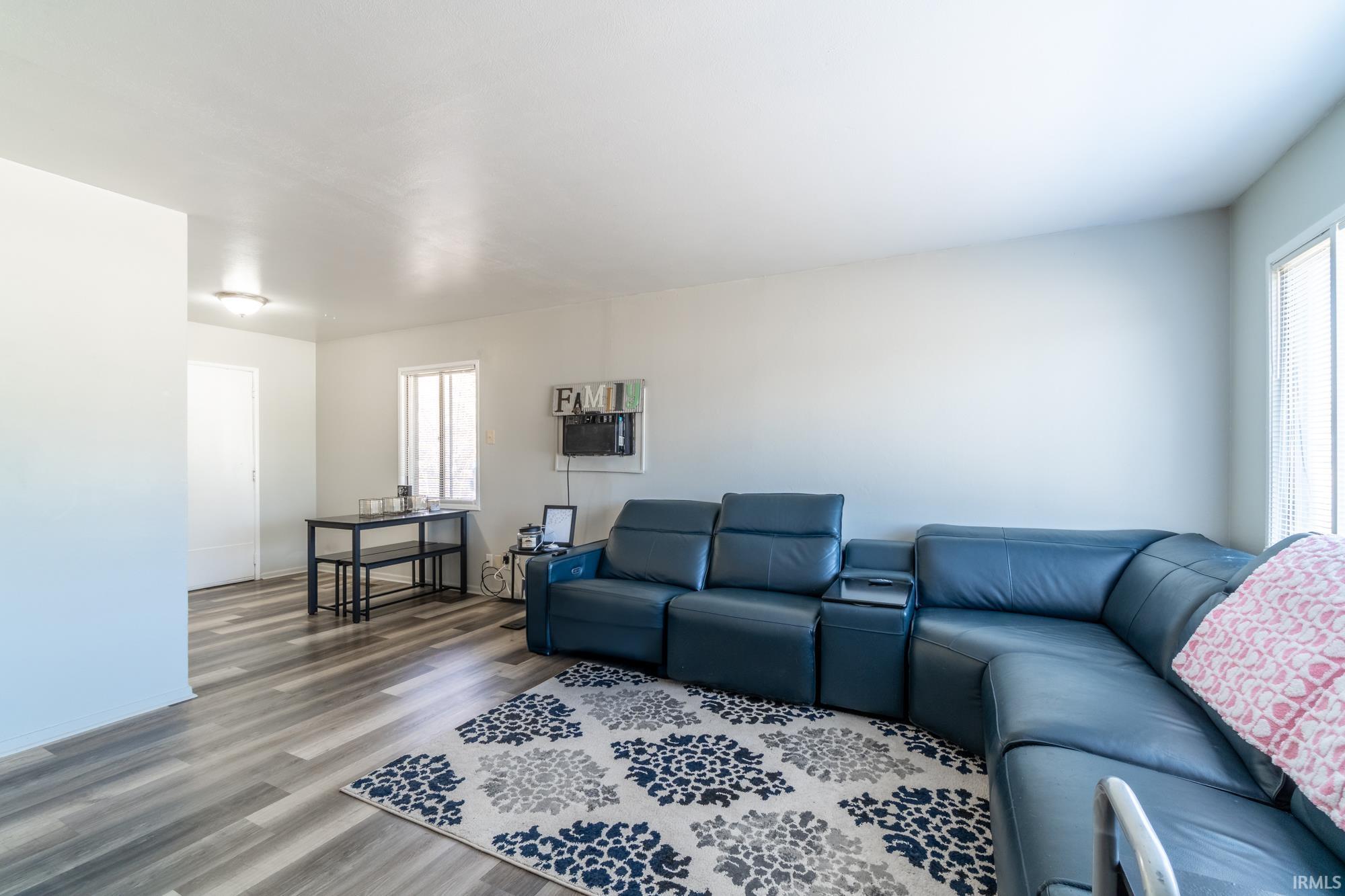 Photo 5 of 5425 Brighton Drive