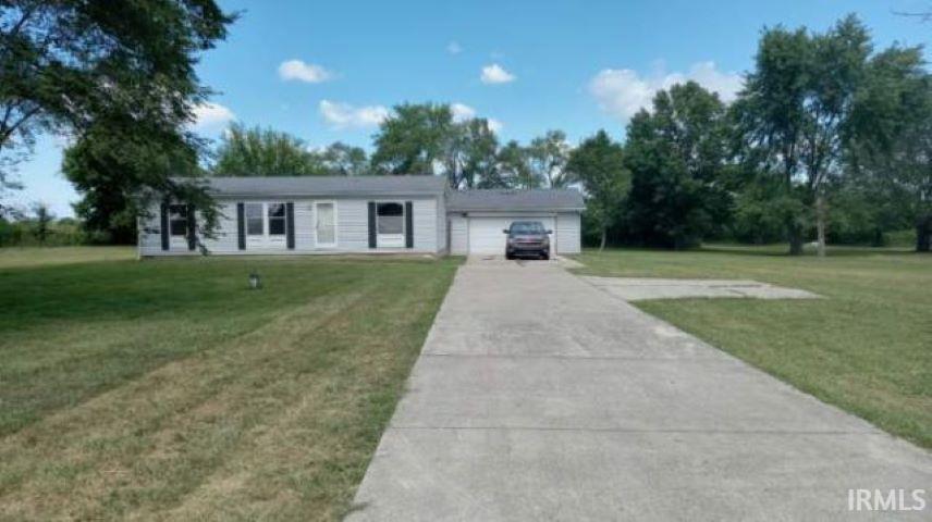 Homes for sale in Mulberry, IN | 10870 E State Road 38 Road, Mulberry, IN 46058 | MLS# 202507499