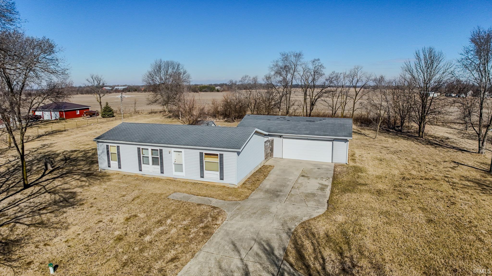 Homes for sale in Mulberry, IN | 10870 E State Road 38 Road, Mulberry, IN 46058 | MLS# 202507499