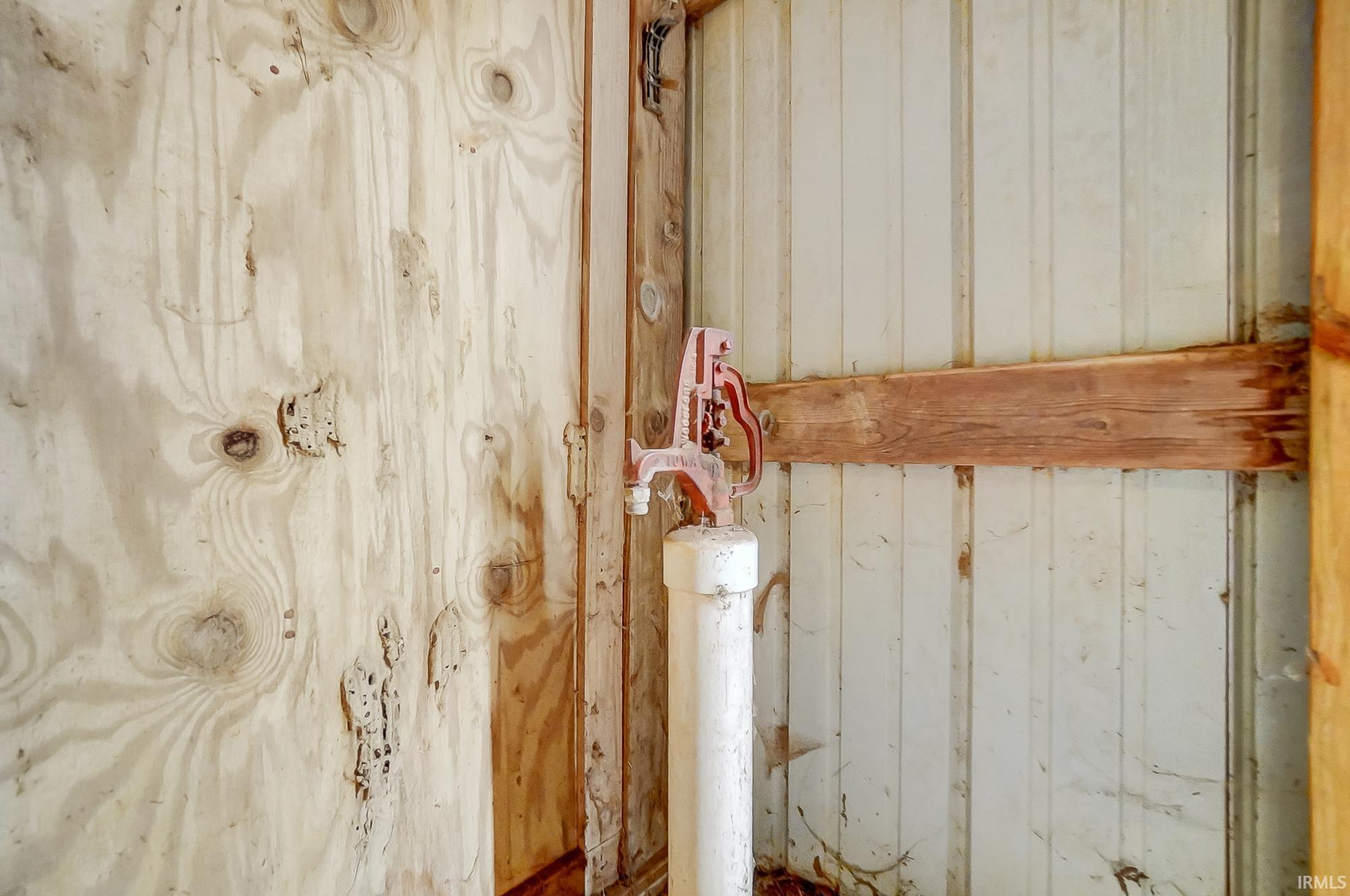 Photo 11 of 3344 E 500 N