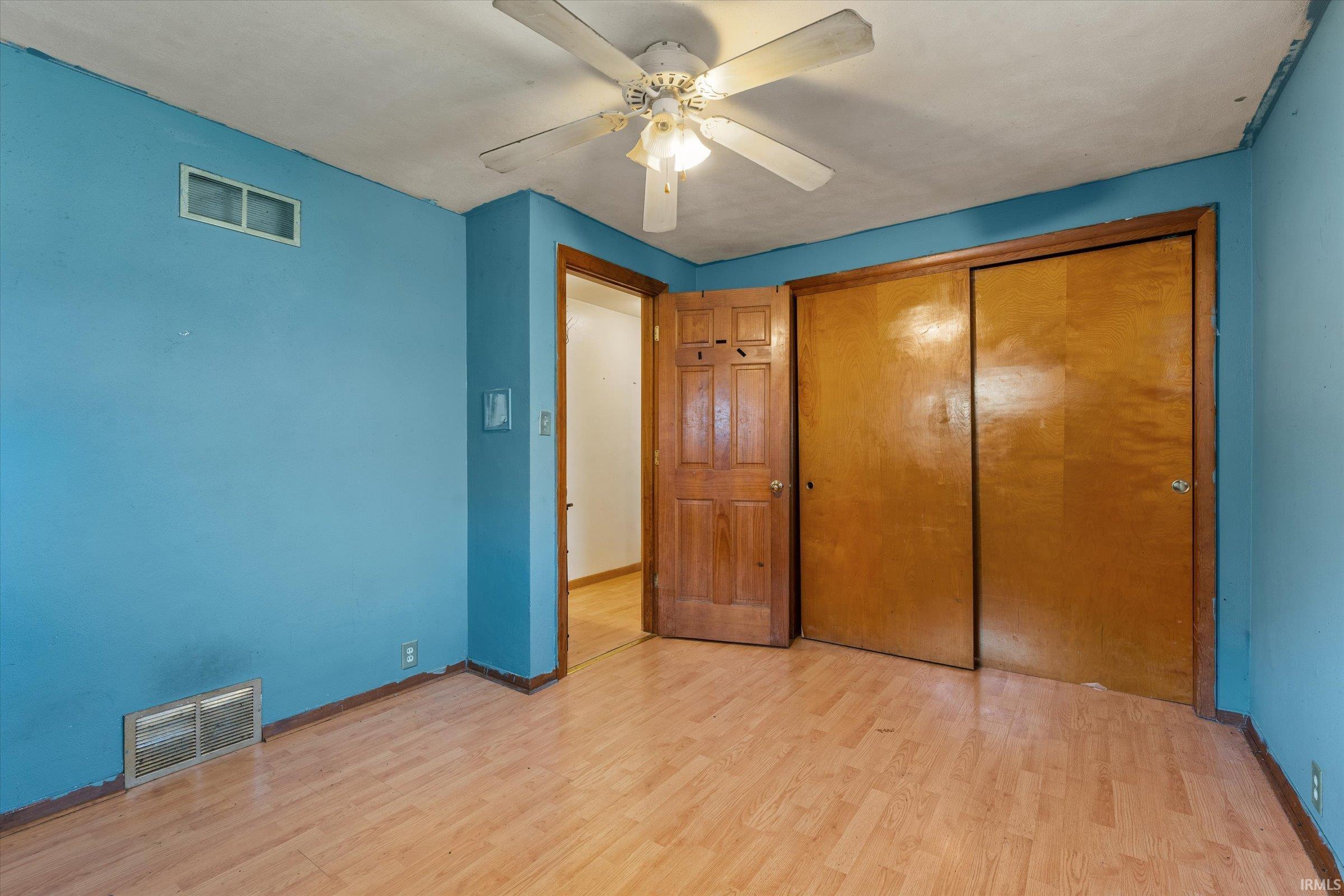 Photo 18 of 932 Markle Avenue