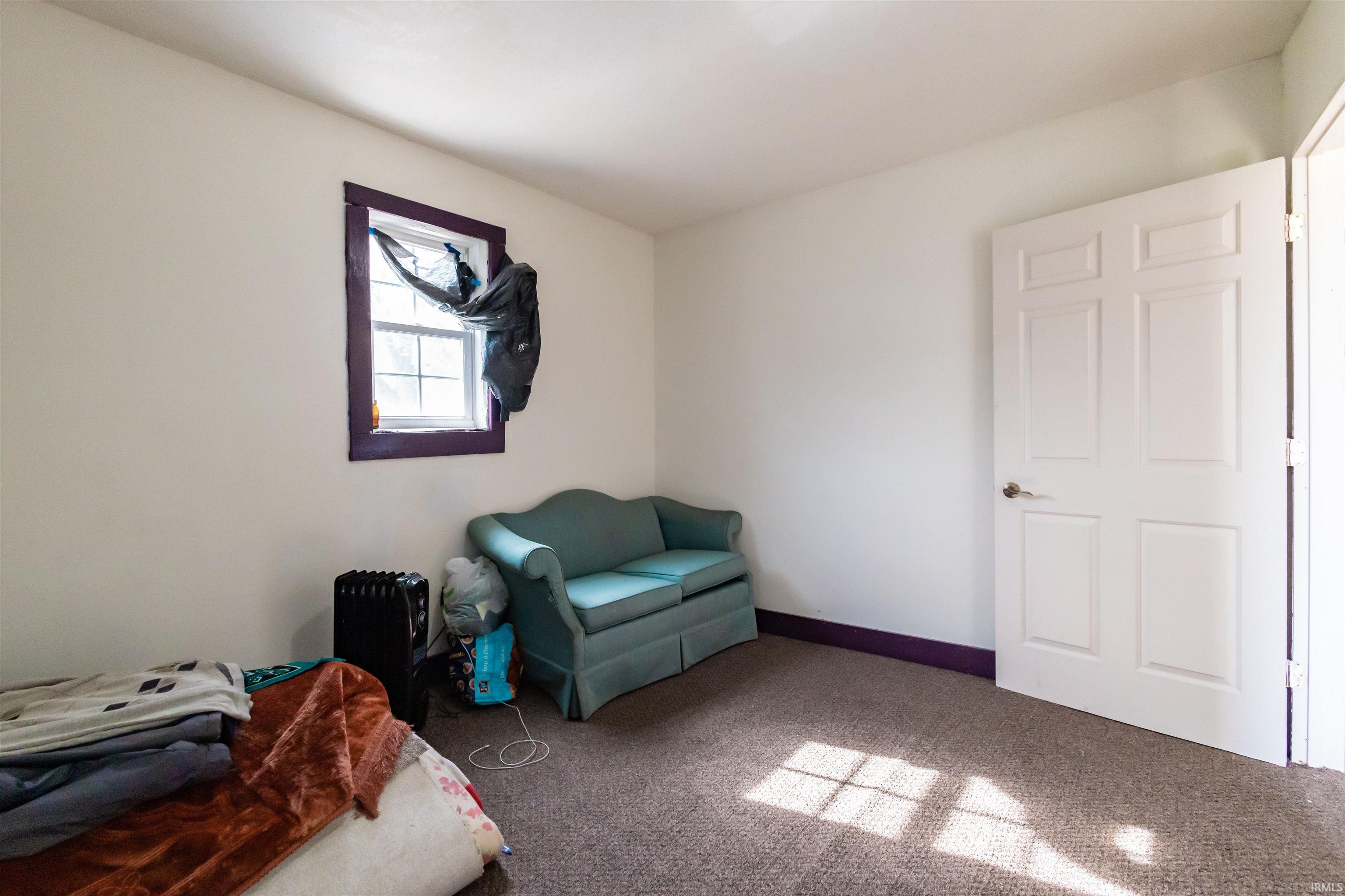 Photo 14 of 736 E Washington Boulevard