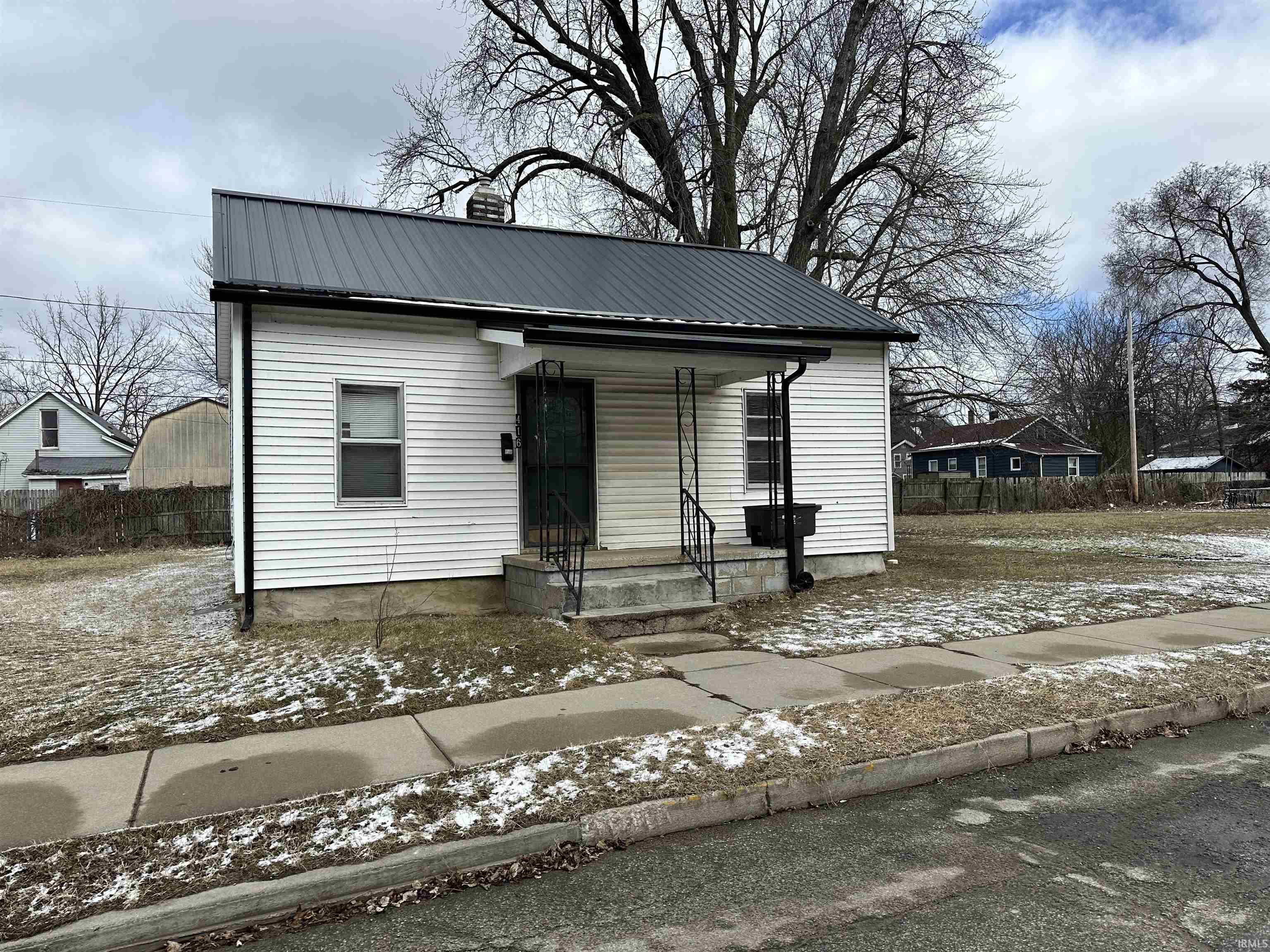 Photo 3 of 416 Sherman Street