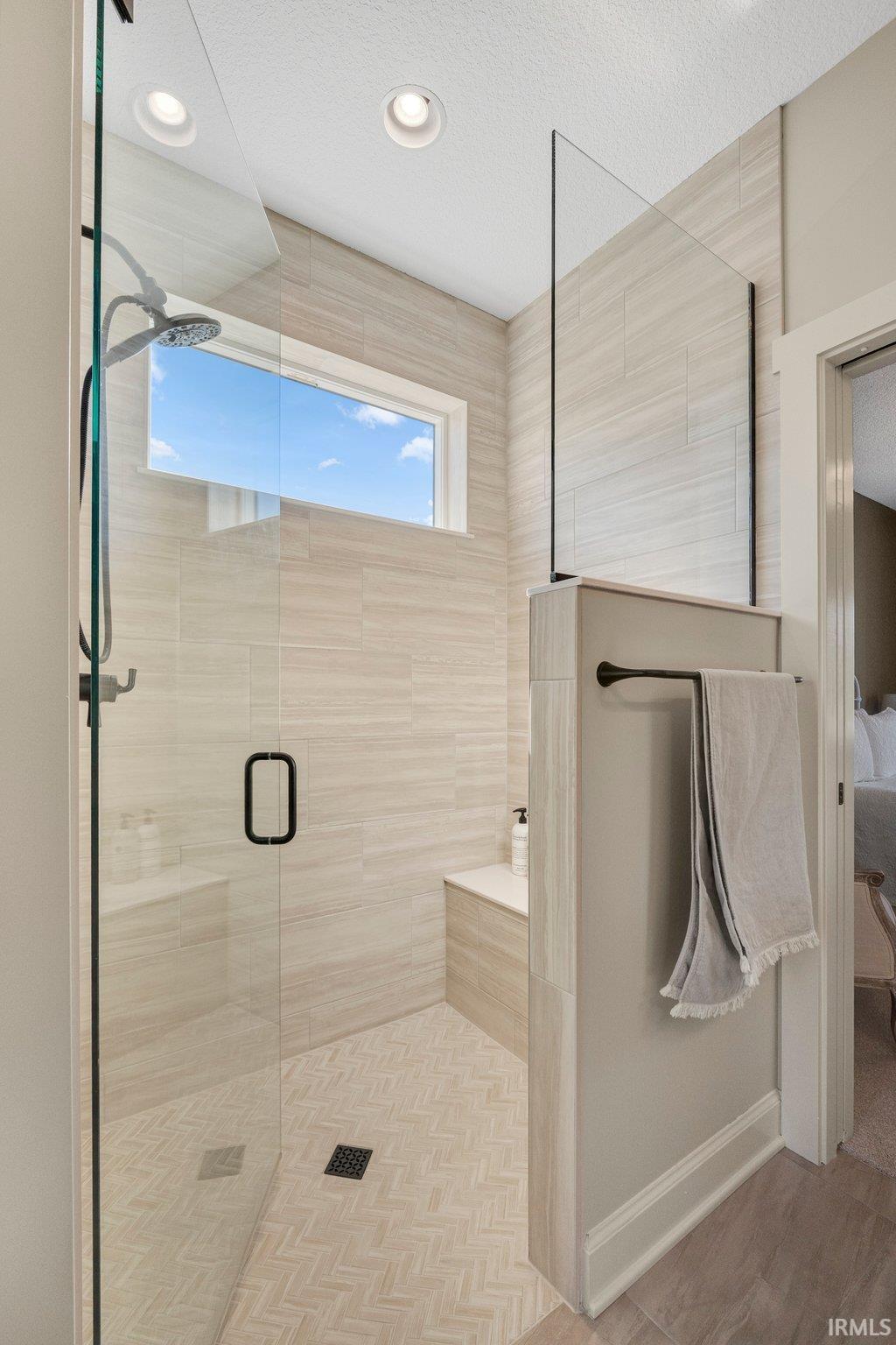 Photo 19 of 15287 Cranwood Court