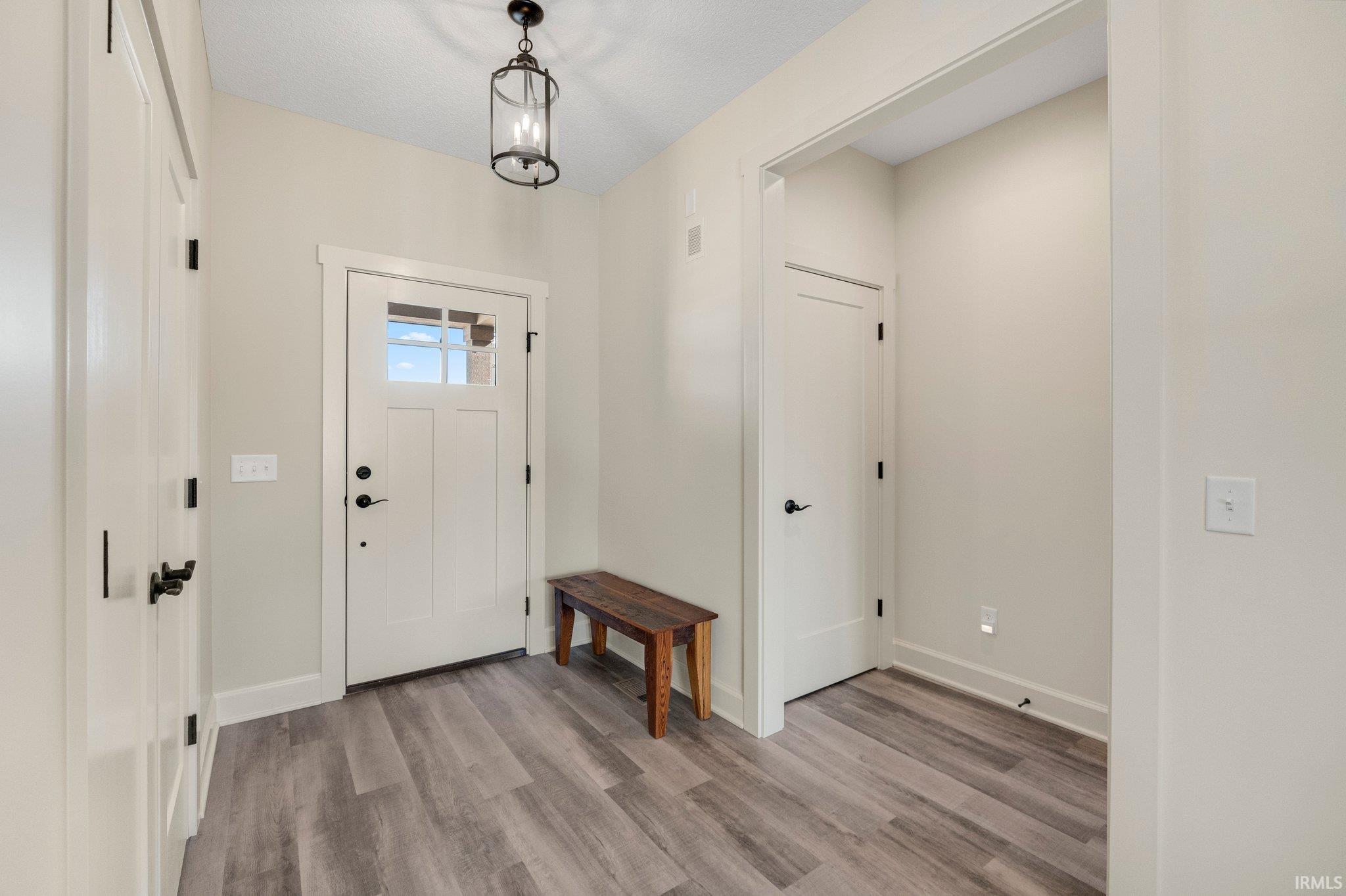 Photo 8 of 15287 Cranwood Court
