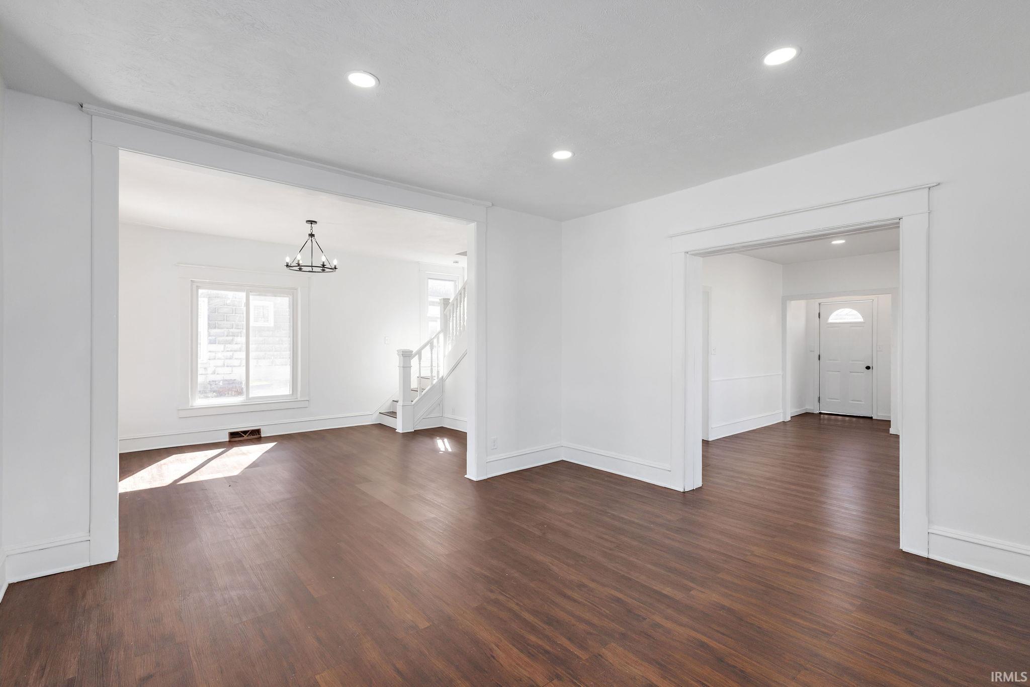 Photo 4 of 111 N West Street
