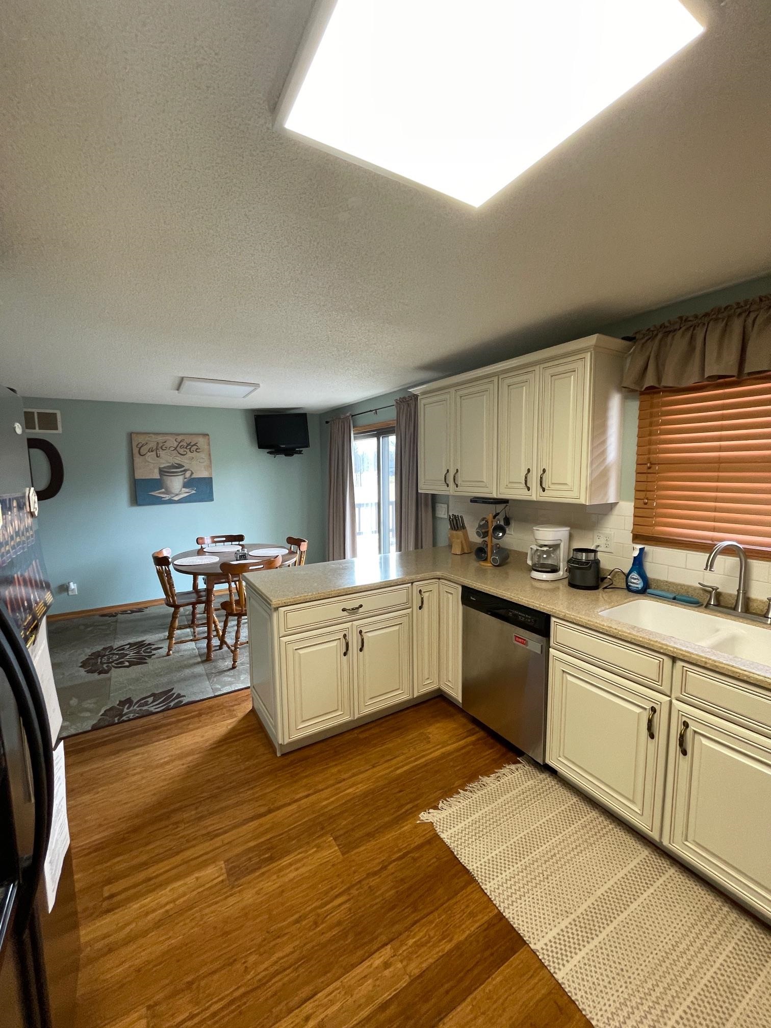 Photo 13 of 875 N 200 W