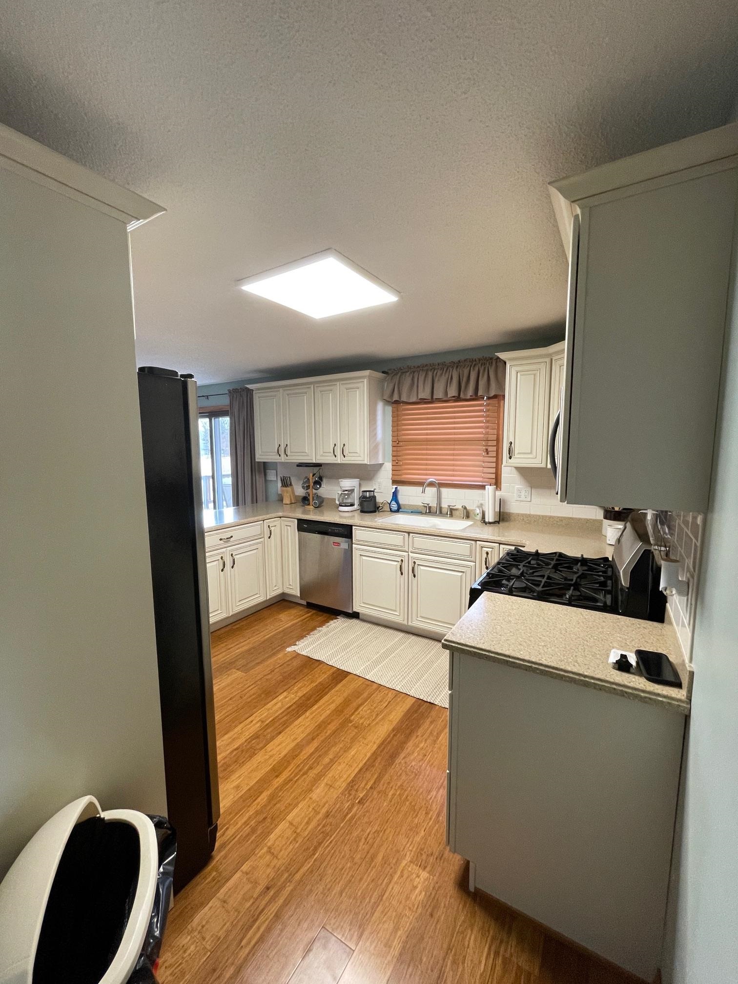 Photo 15 of 875 N 200 W