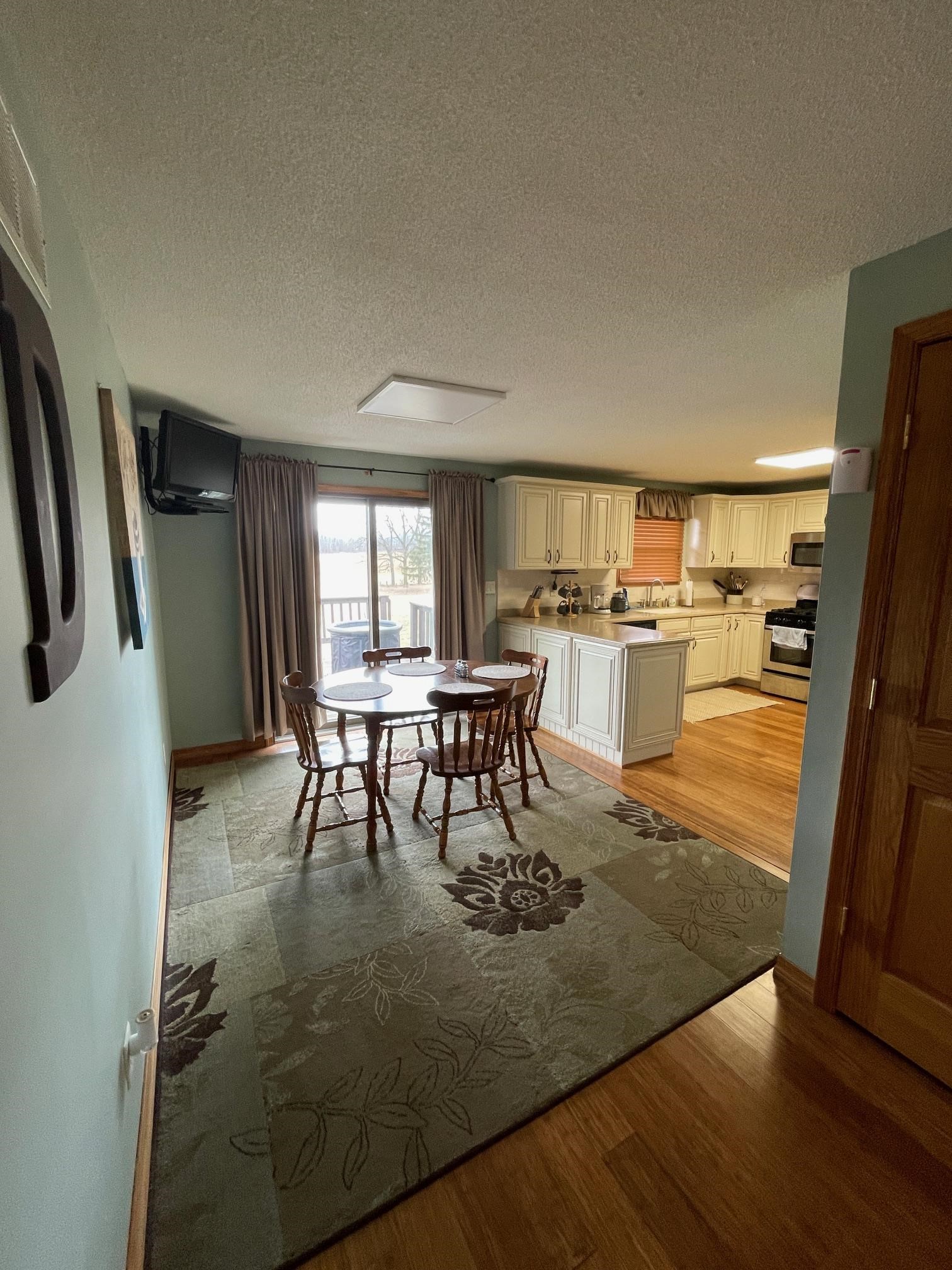 Photo 19 of 875 N 200 W