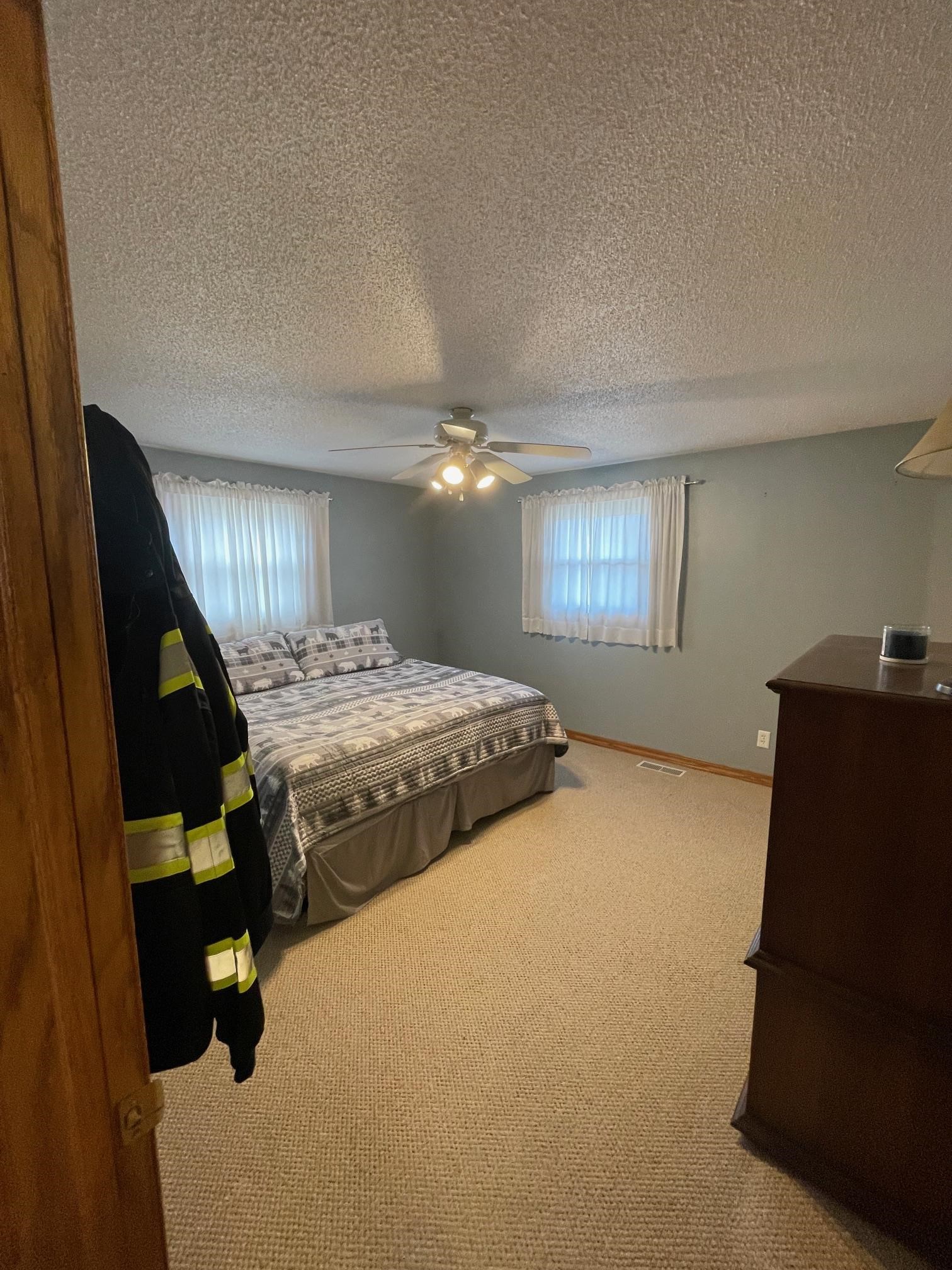 Photo 27 of 875 N 200 W