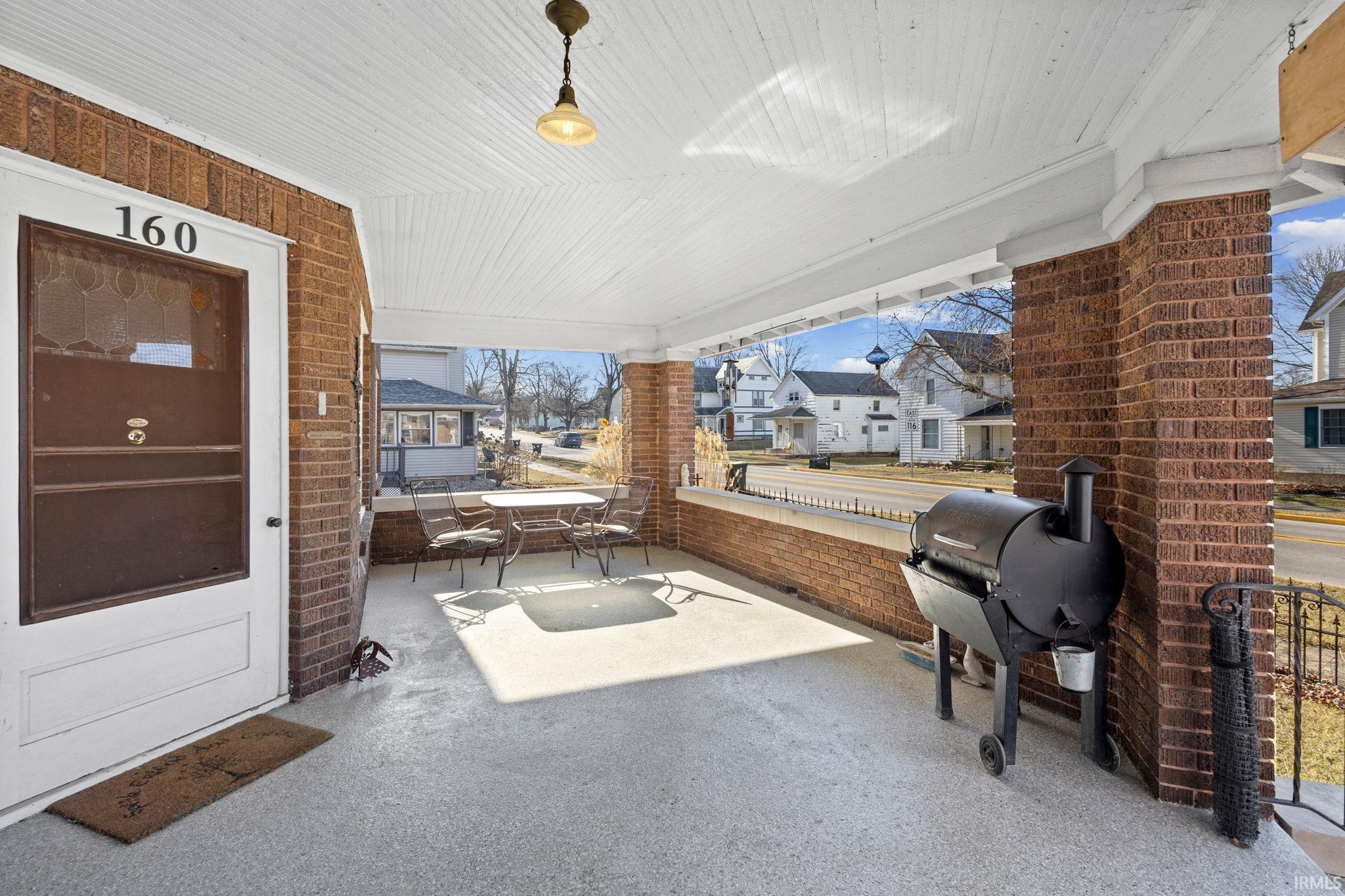 Photo 4 of 160 N Miller Street