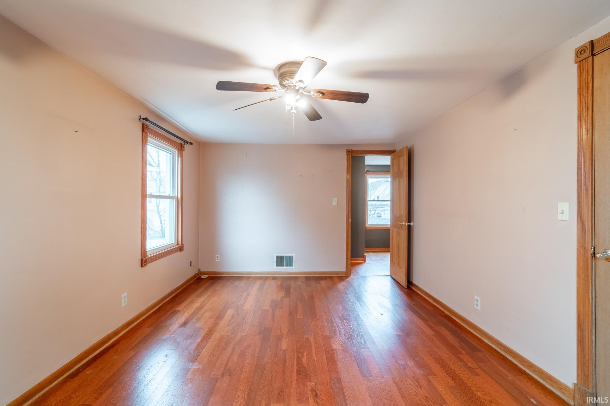Photo 15 of 4415 Indiana Avenue