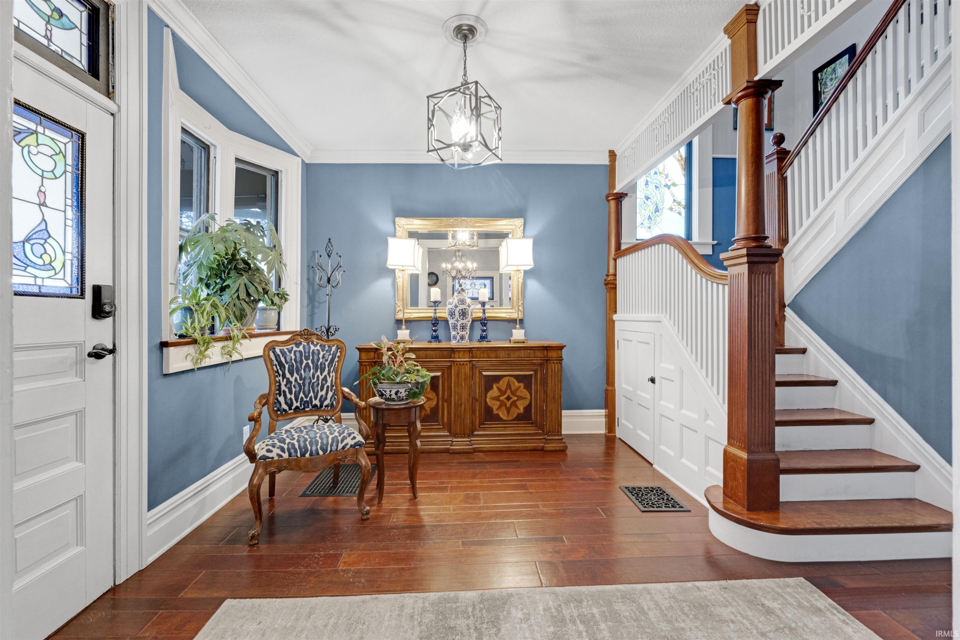 Photo 4 of 1025 Garden Street