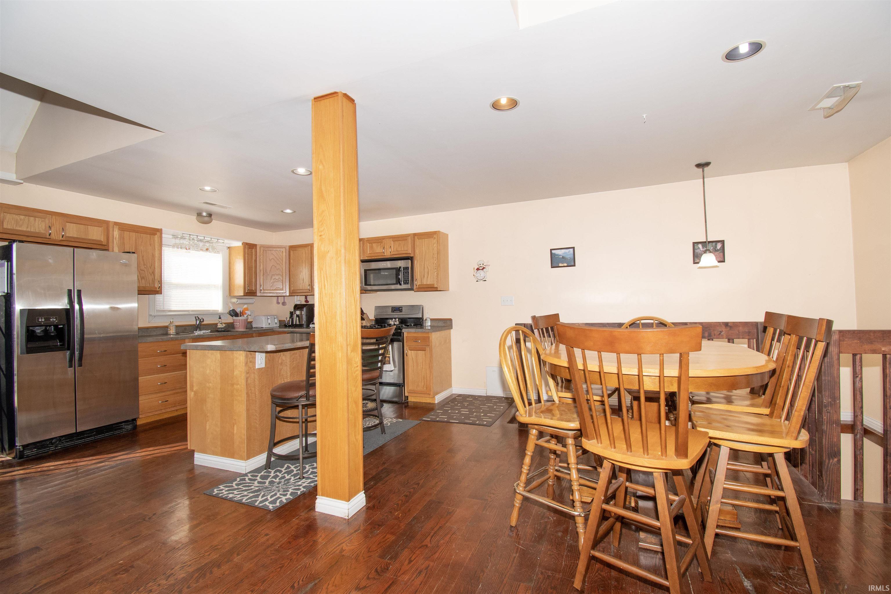 Photo 8 of 5313 E 850 N