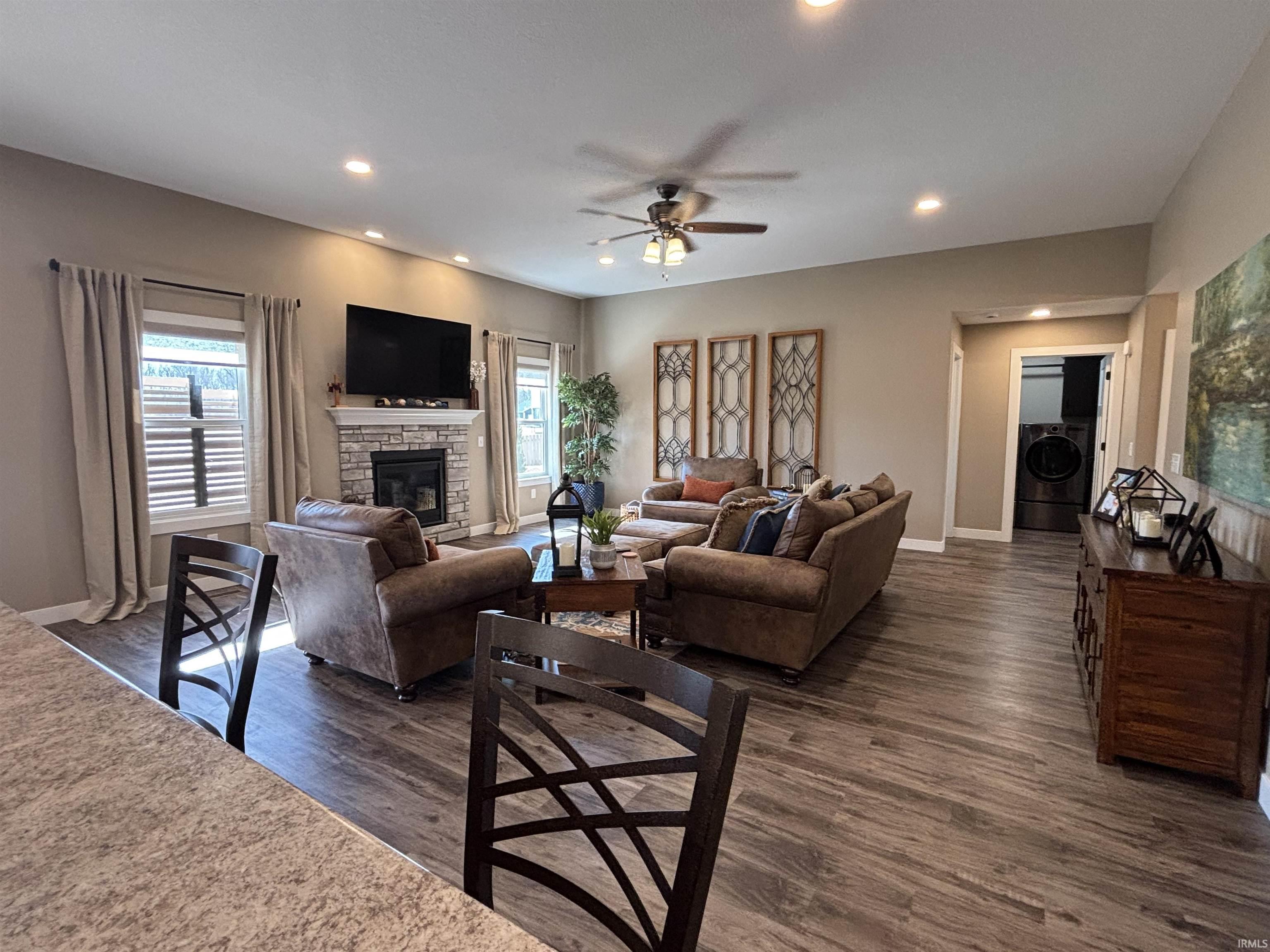 Photo 6 of 10228 TIRIAN Place