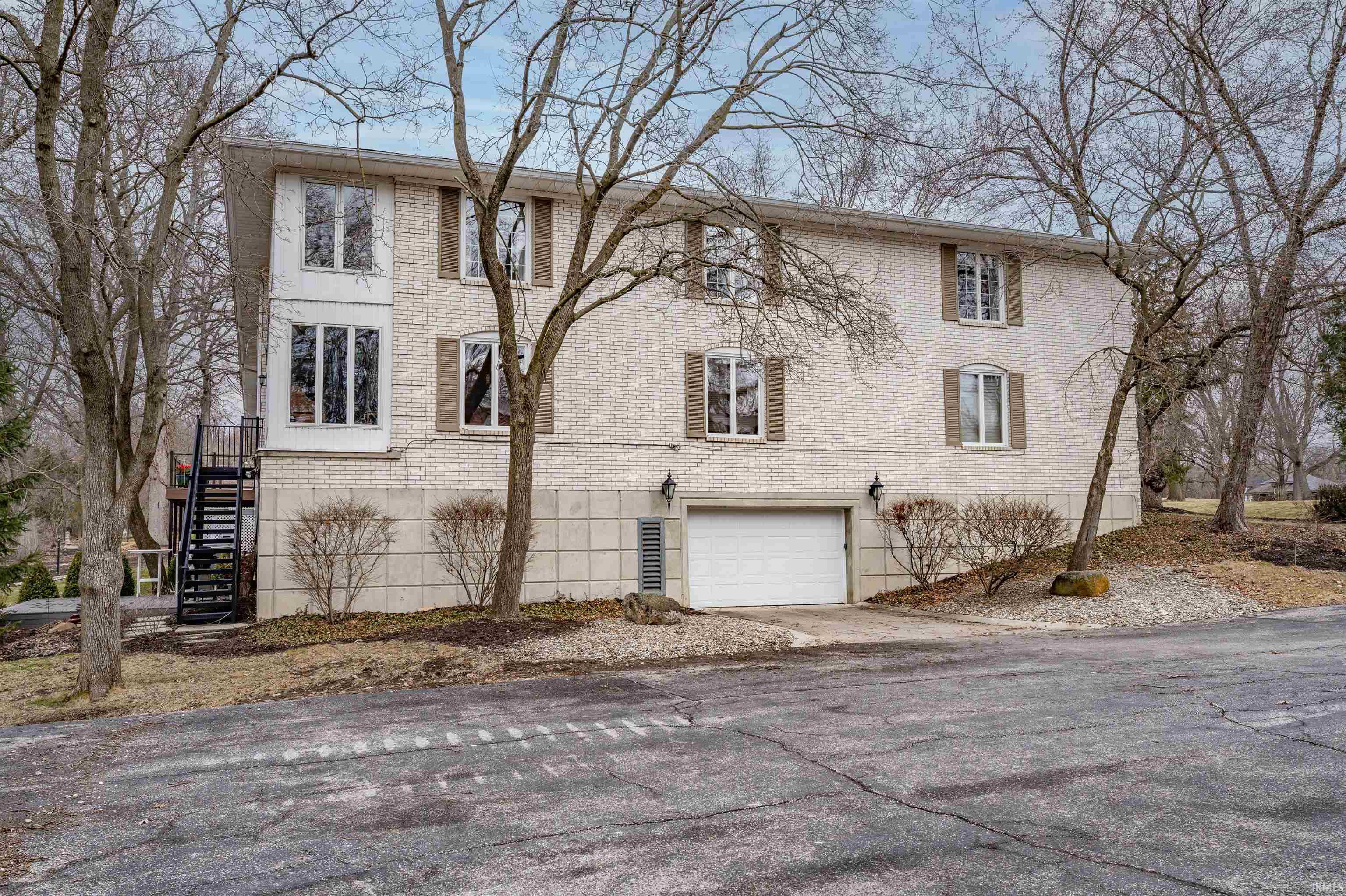 Photo 18 of 4701 Covington Road