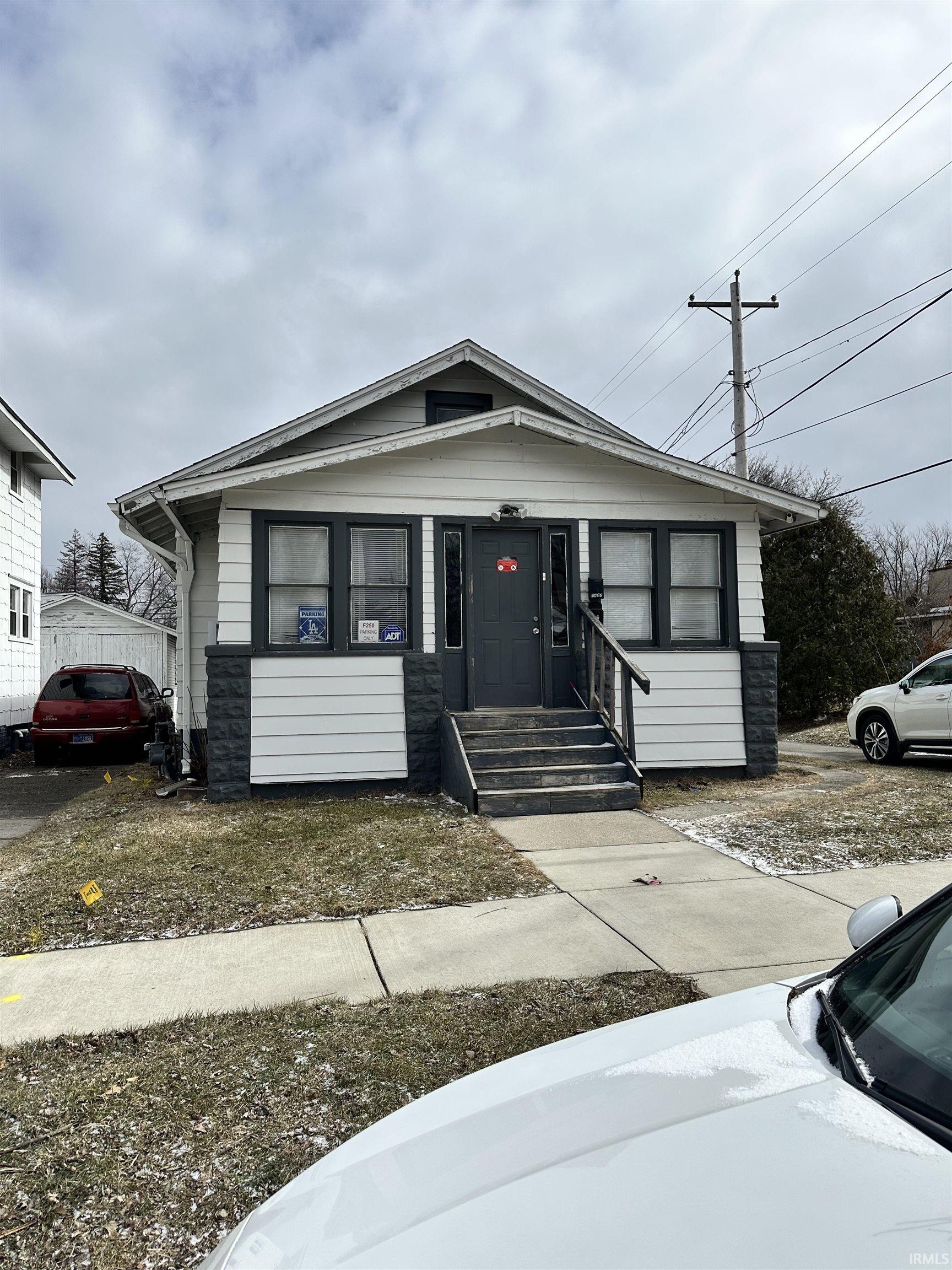 Photo 0 of 1432 Okema Street