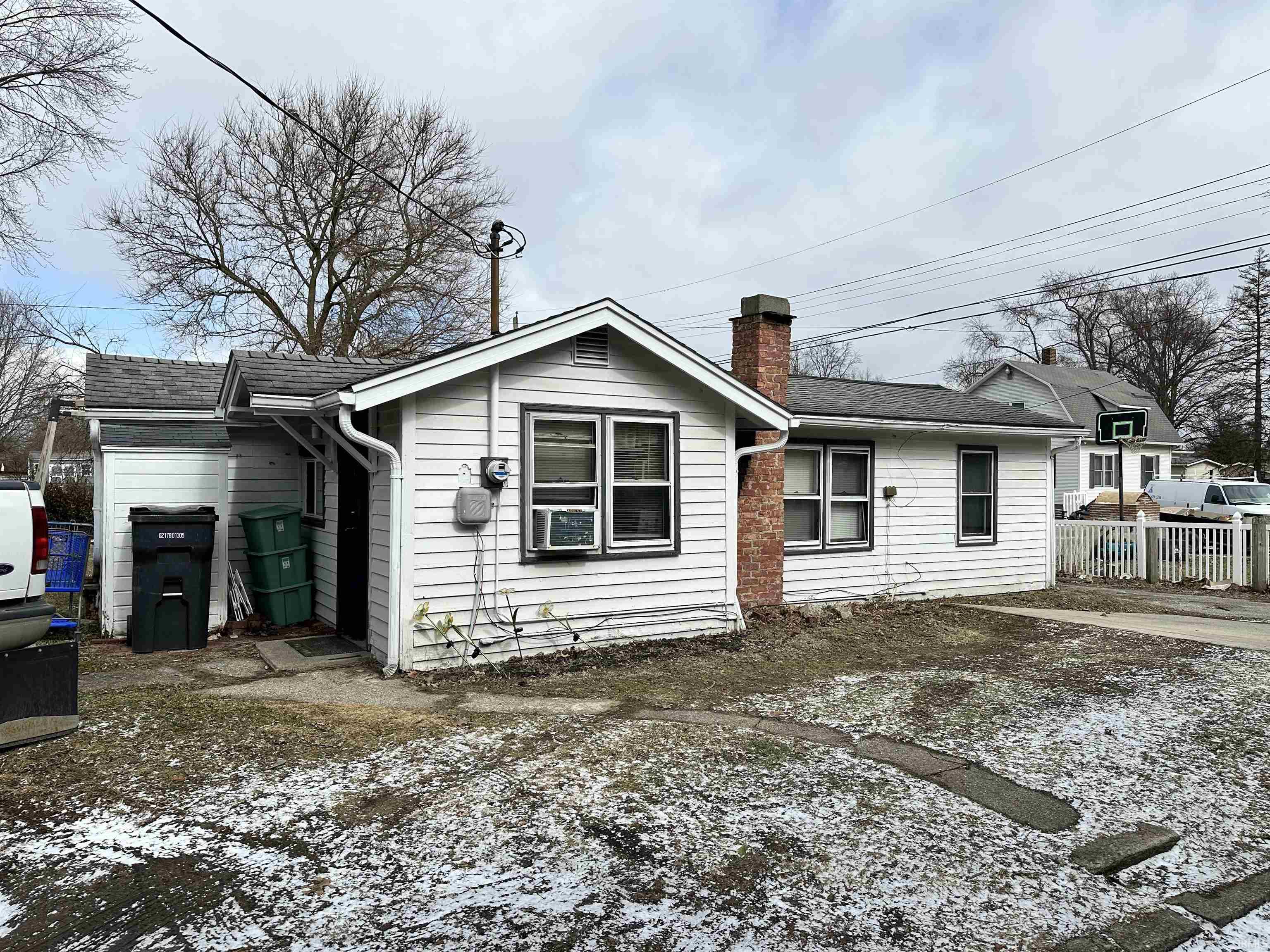 Photo 3 of 1432 Okema Street
