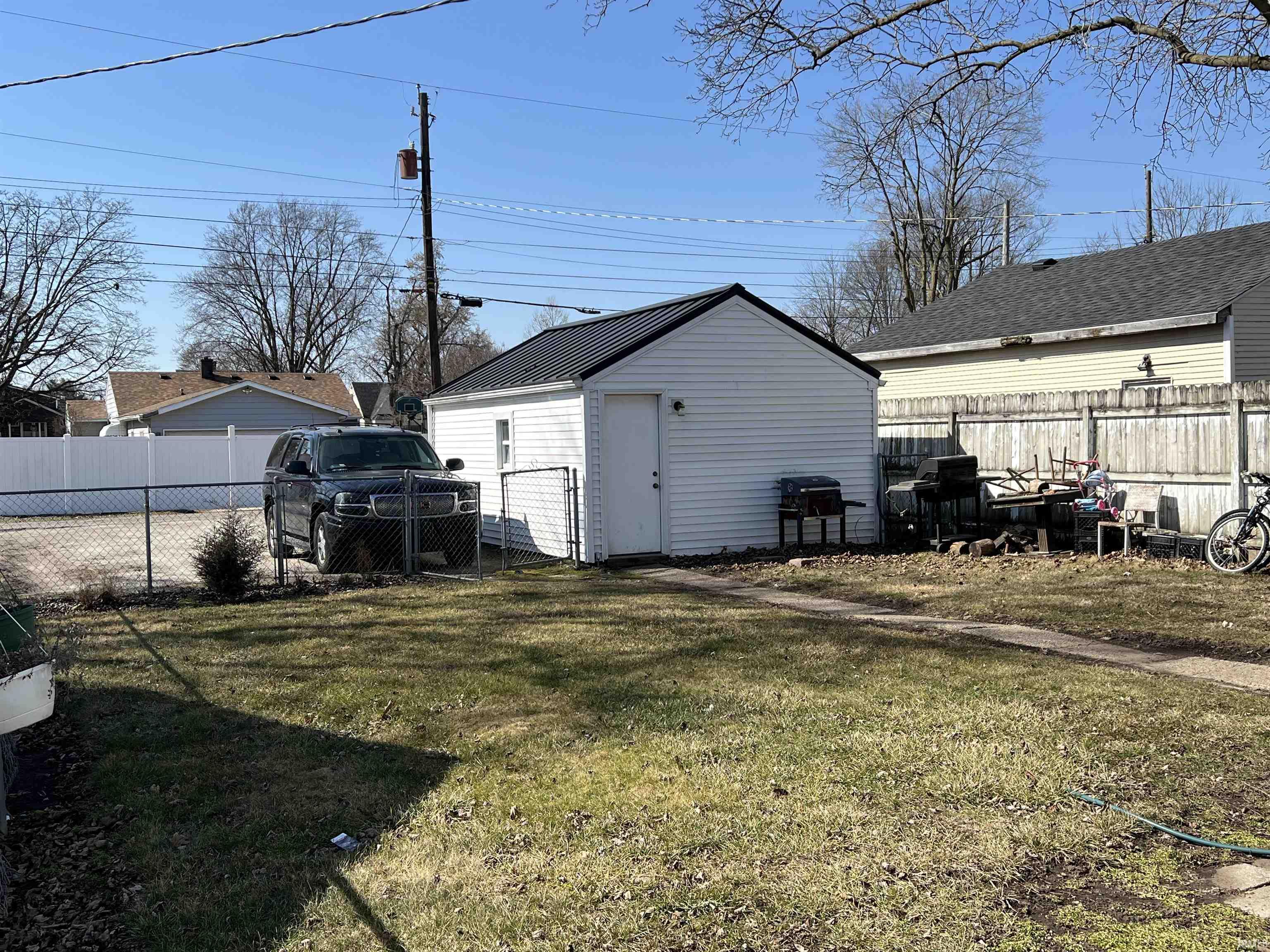 Photo 9 of 821 S 12th Street