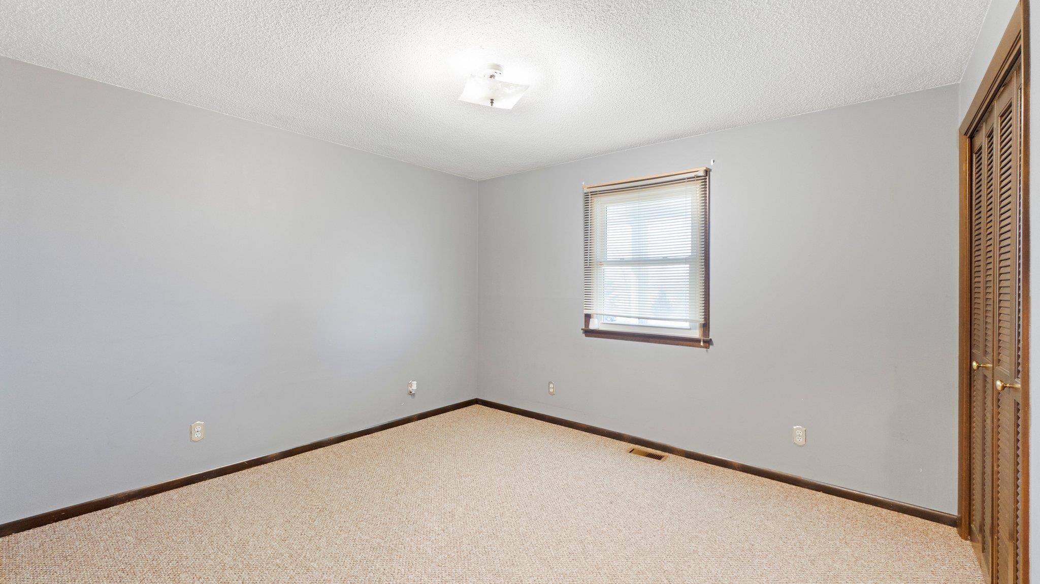 Photo 17 of 3050 N 350 E
