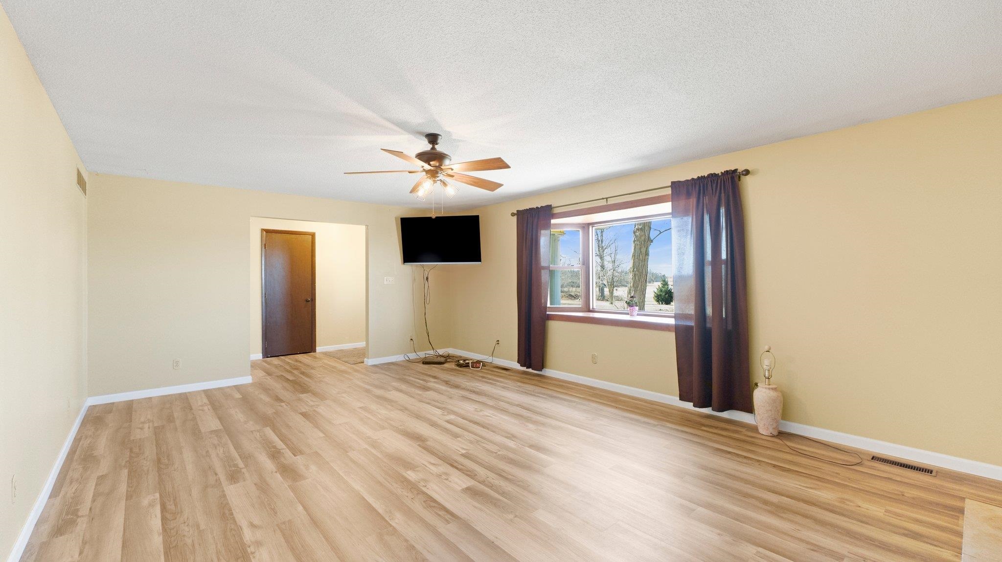 Photo 5 of 3050 N 350 E