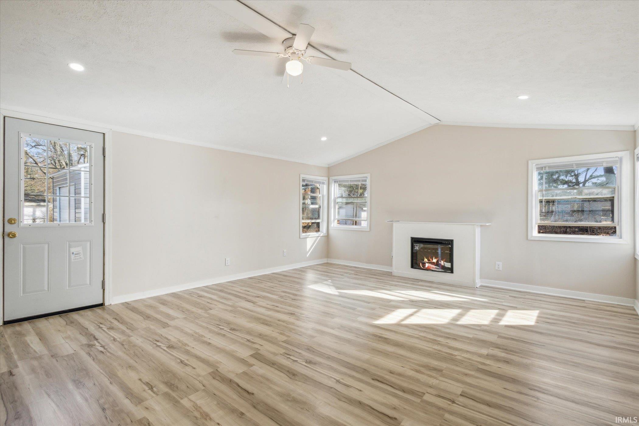Photo 5 of 29202 Robin Street