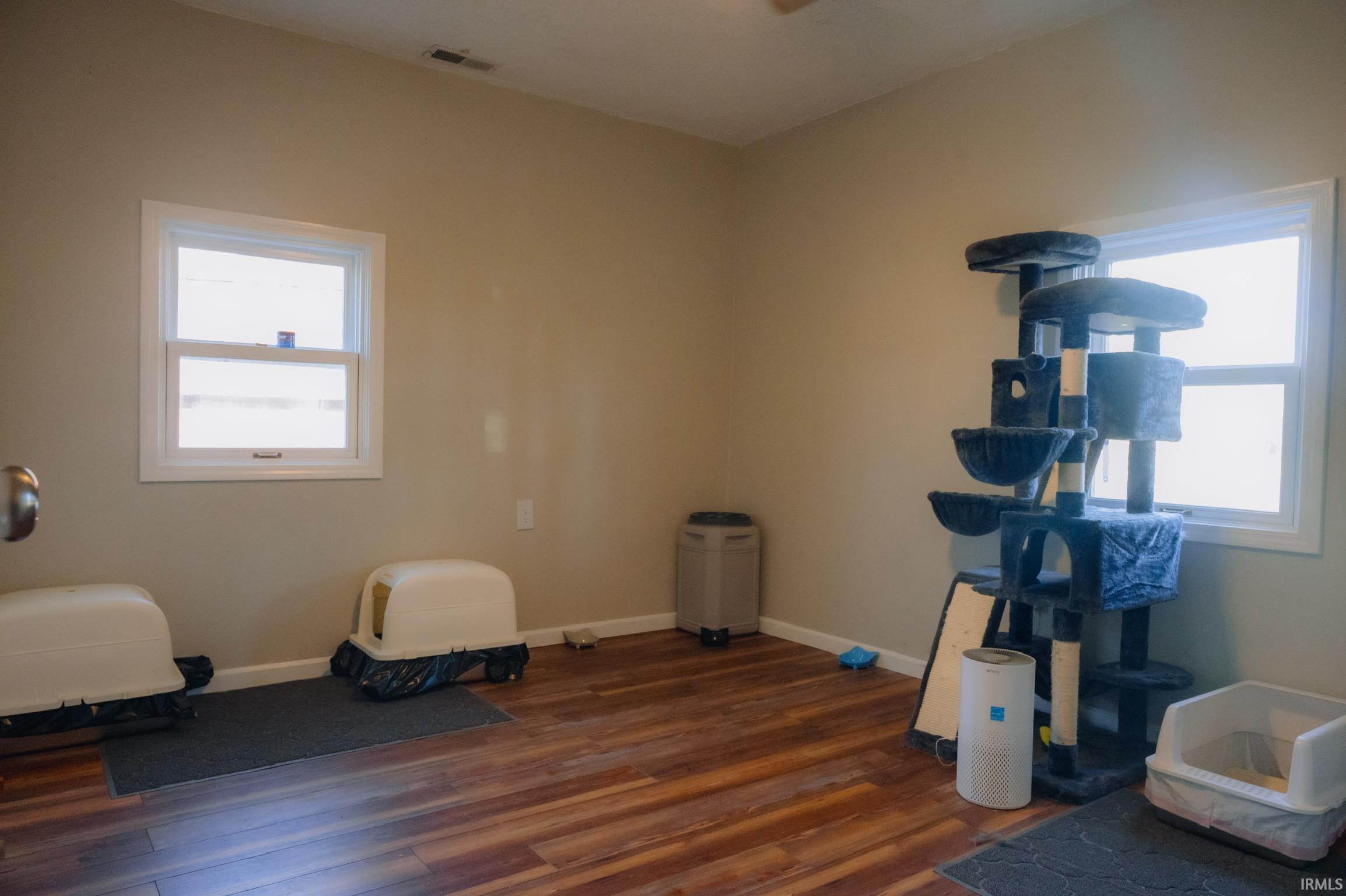 Photo 6 of 308 S Indiana Avenue