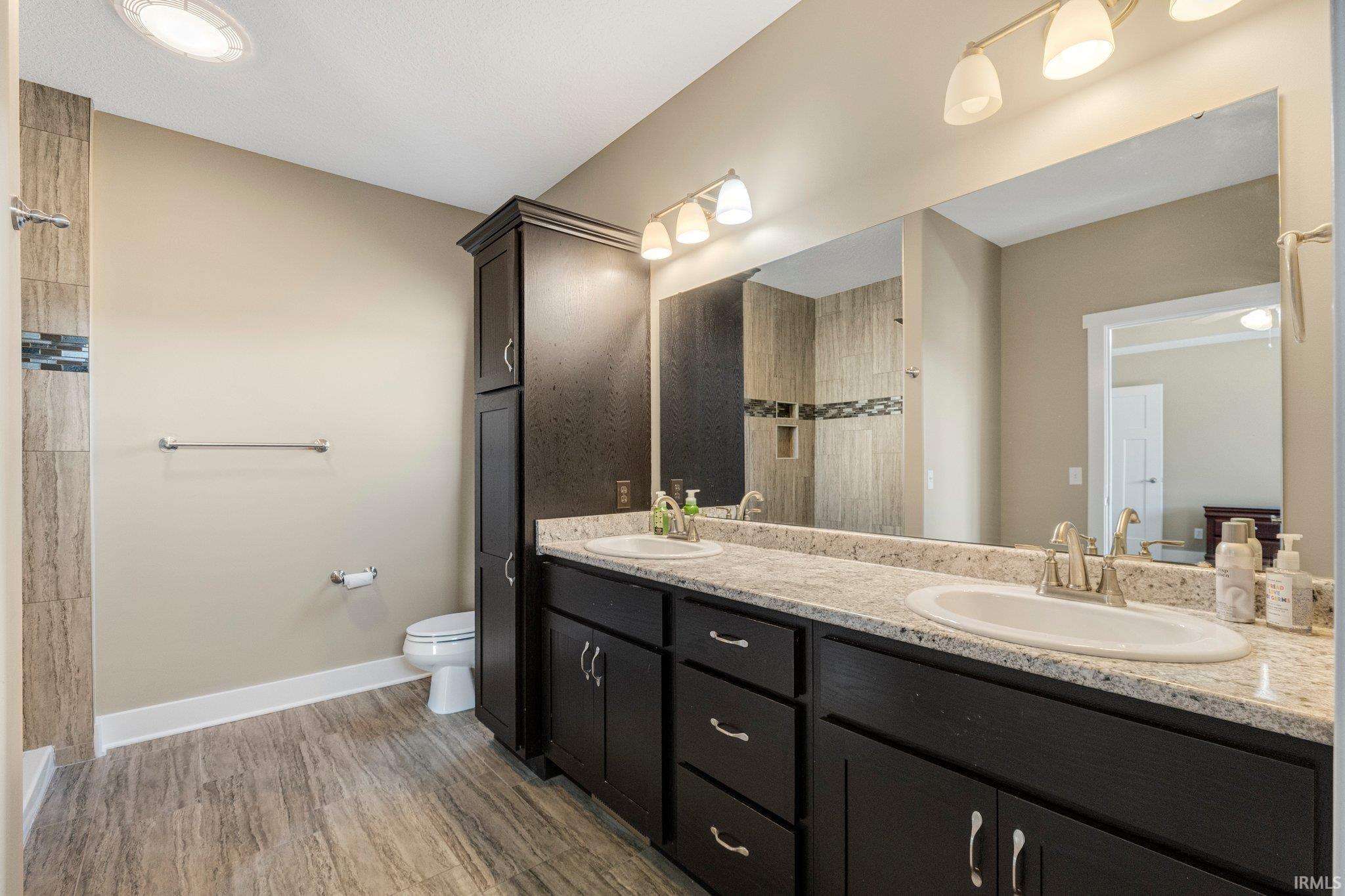 Photo 19 of 394 Carrara Cove