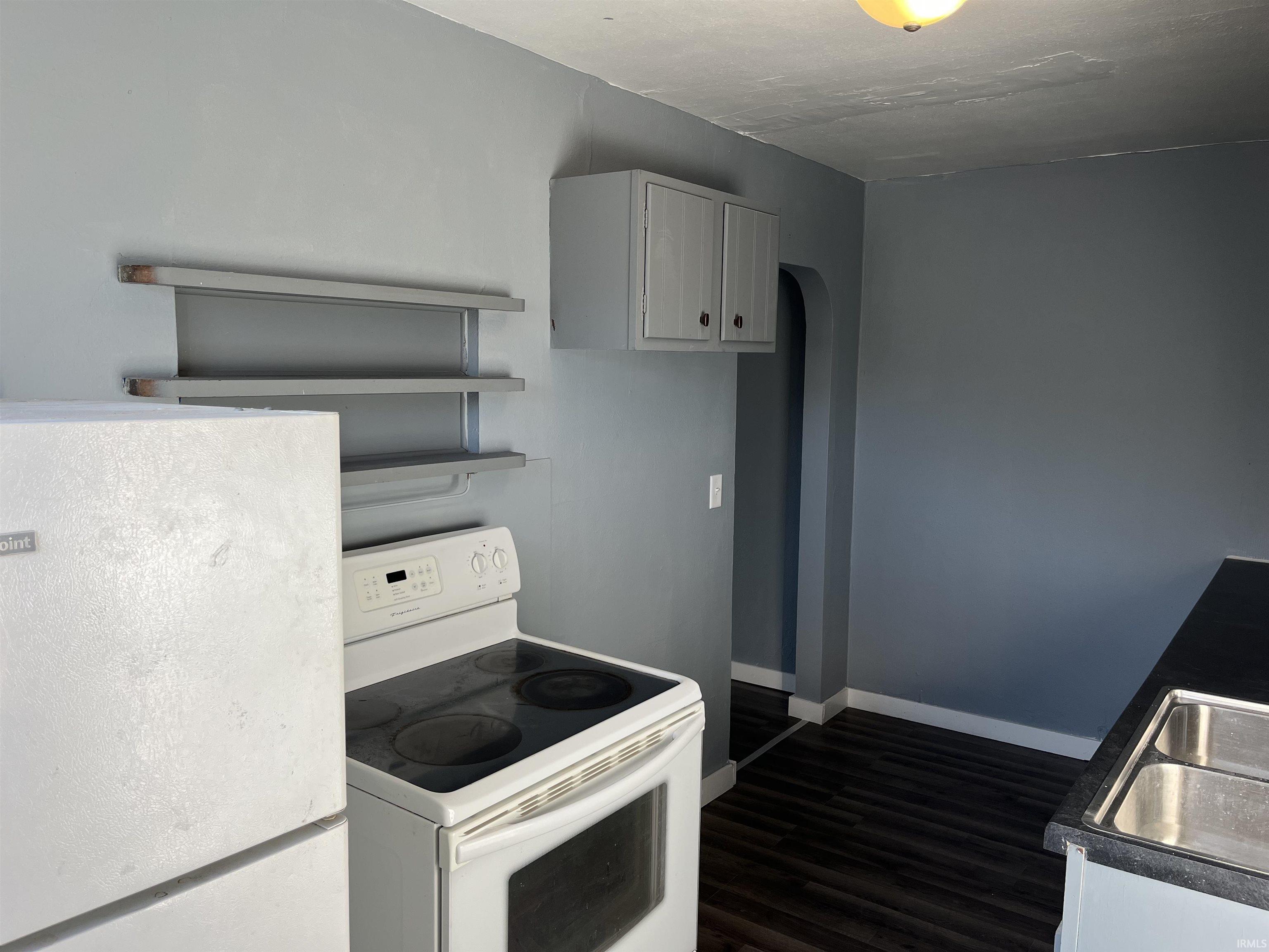 Photo 5 of 481 Alena Street