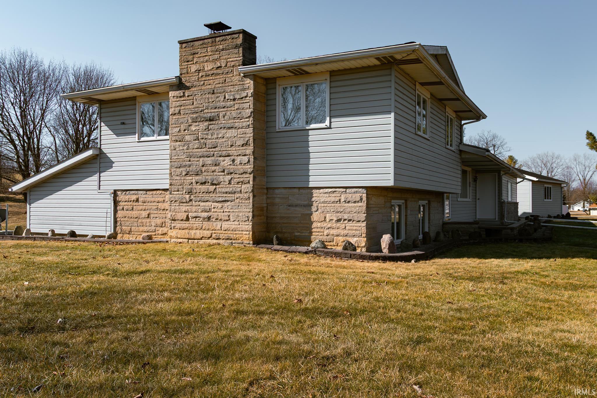 Photo 3 of 1442 N Terrace Hills Road