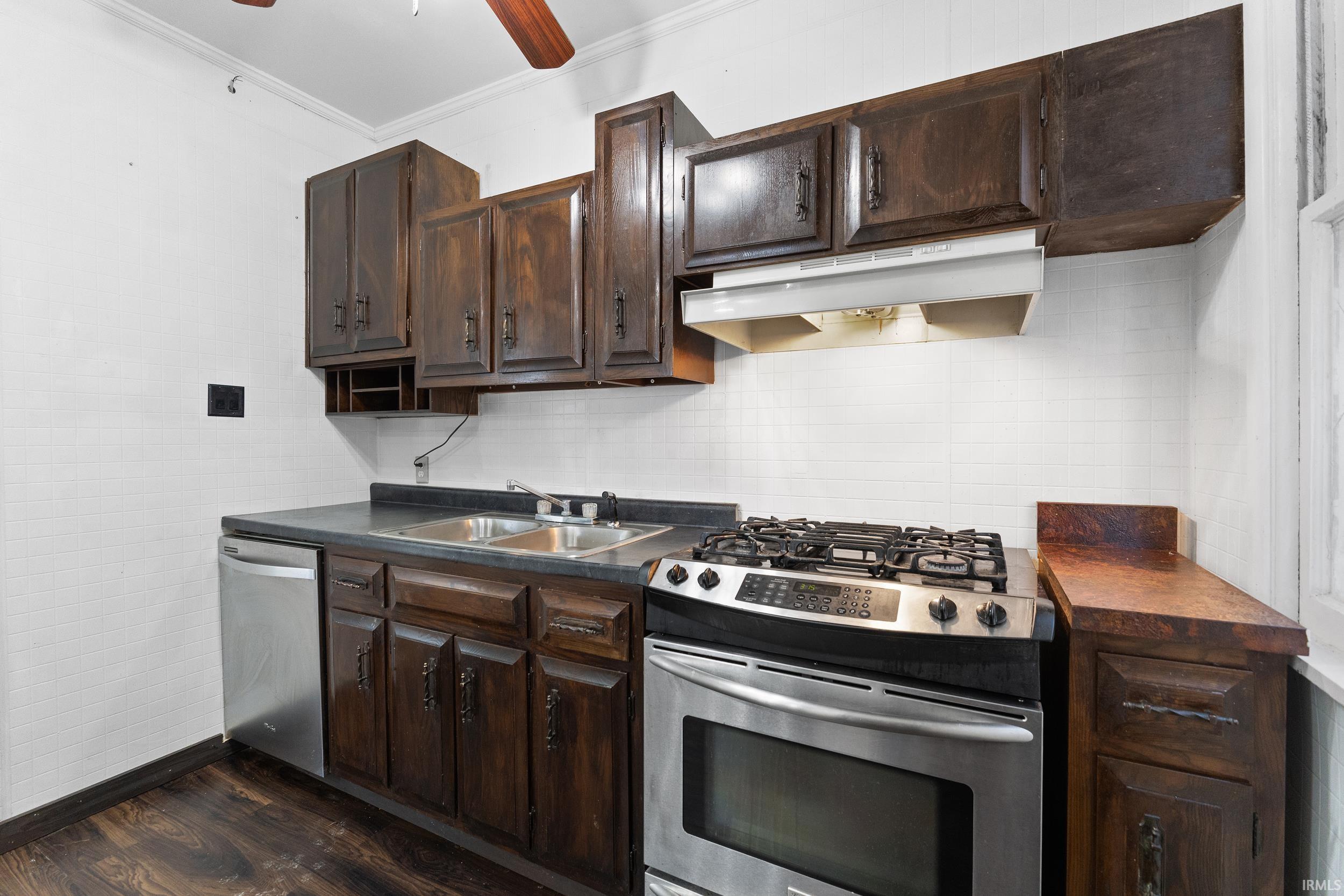 Photo 10 of 3132 S Calhoun Street