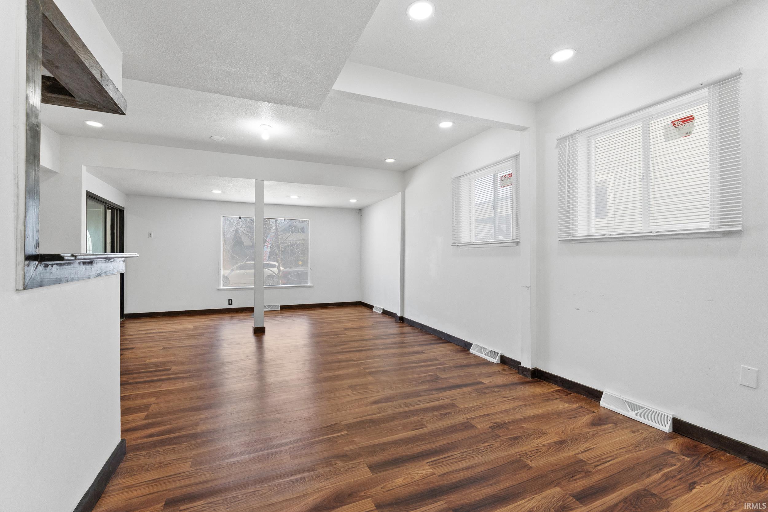 Photo 3 of 3132 S Calhoun Street