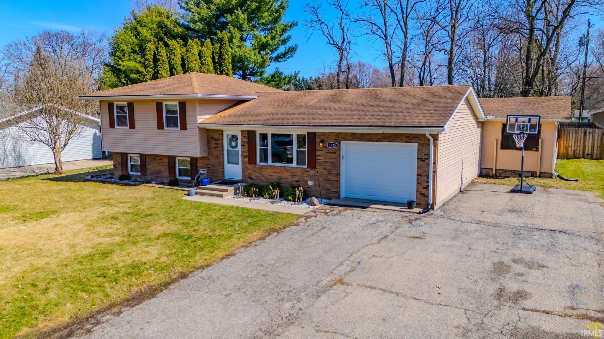 Photo 1 of 1725 McKibben Street