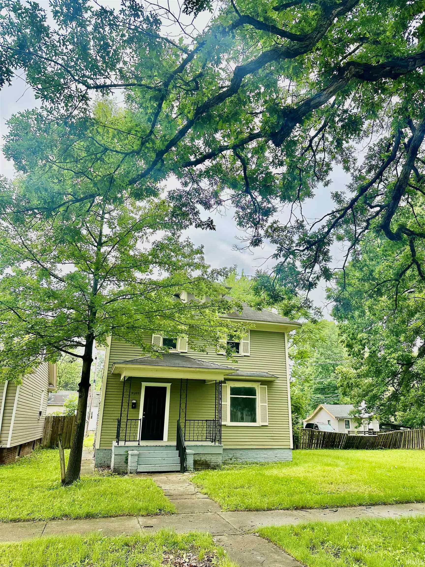 Photo 9 of 2222 Drexel Avenue