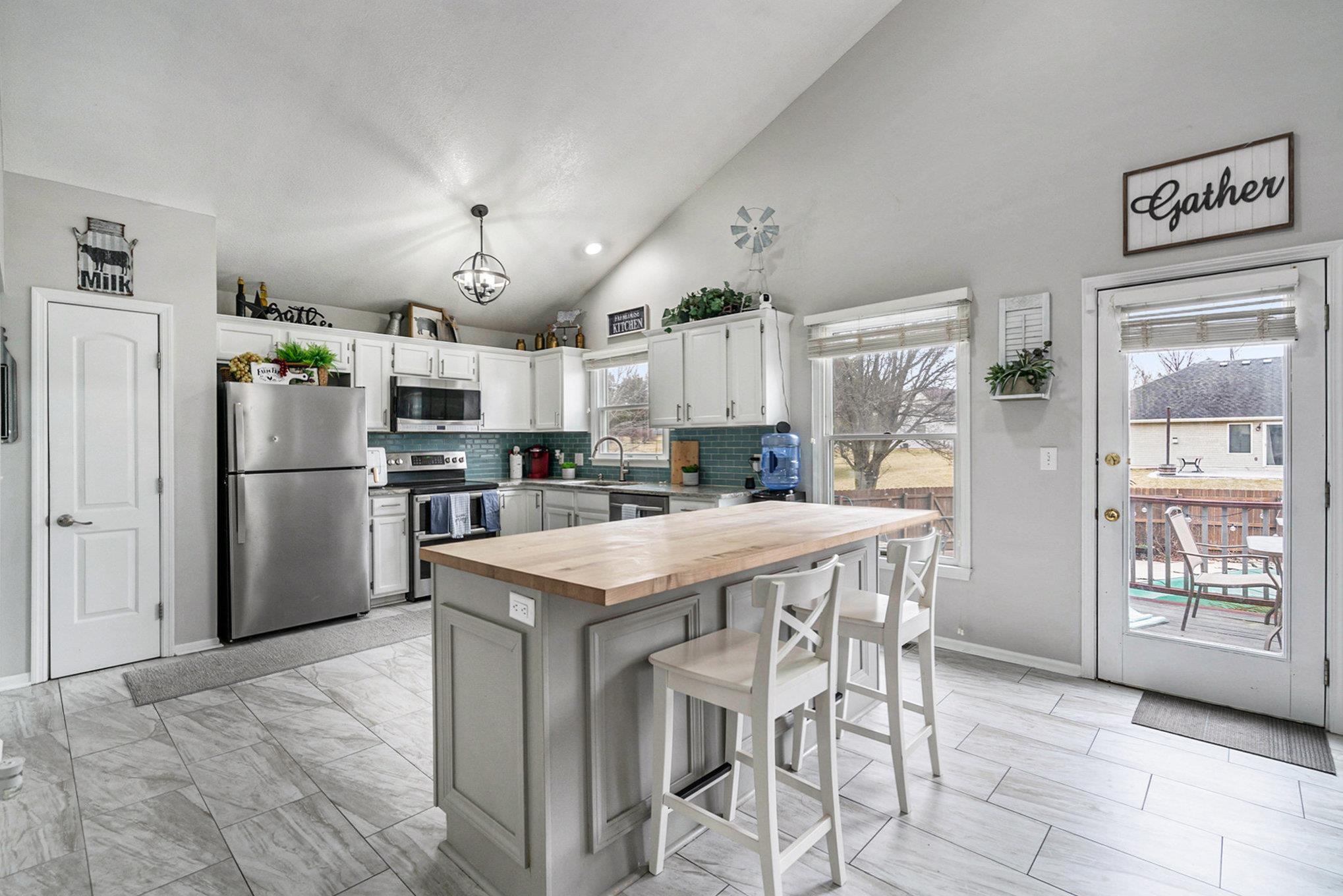 Photo 14 of 7924 Grassland Court