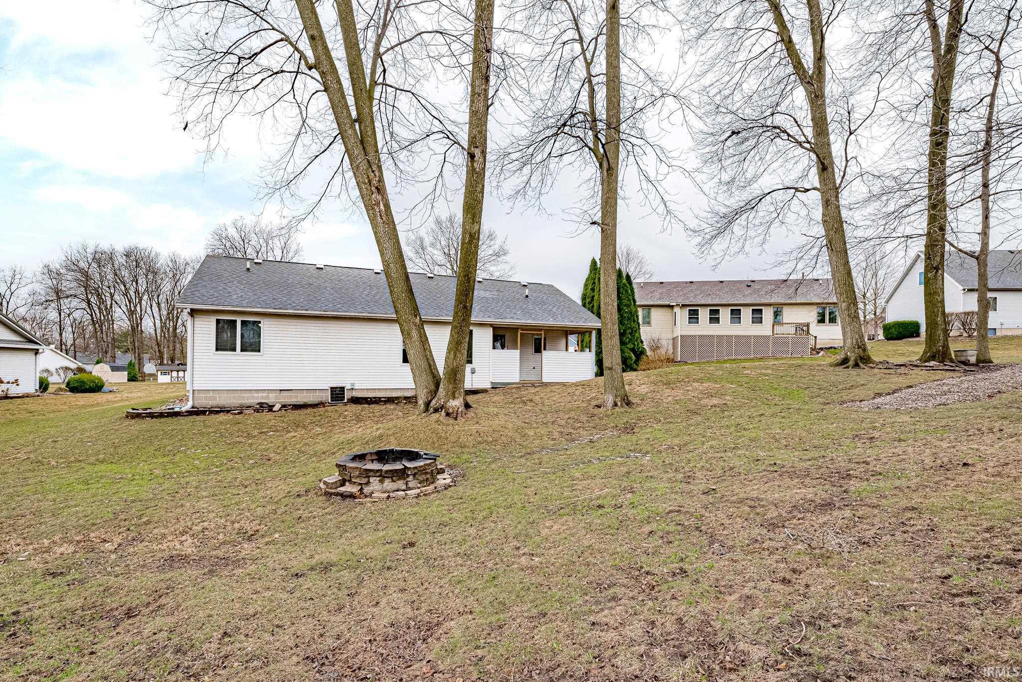 306 Shorewood Court