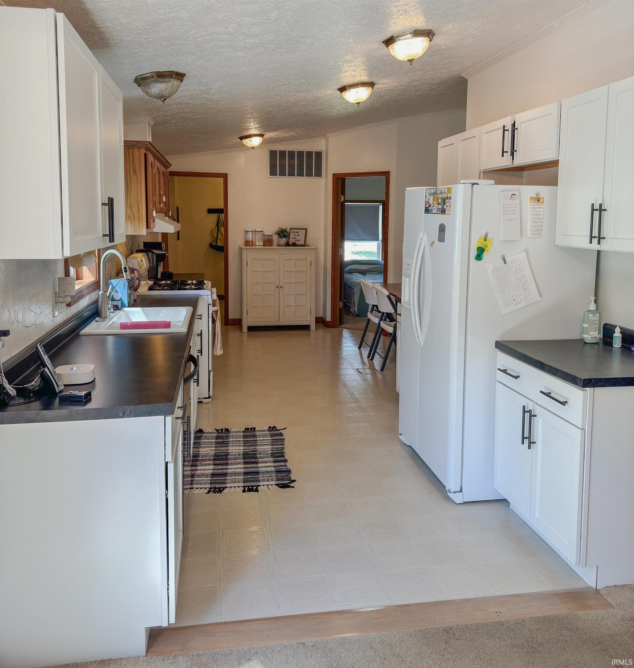 Photo 11 of 11604 N. East Wawasee Drive