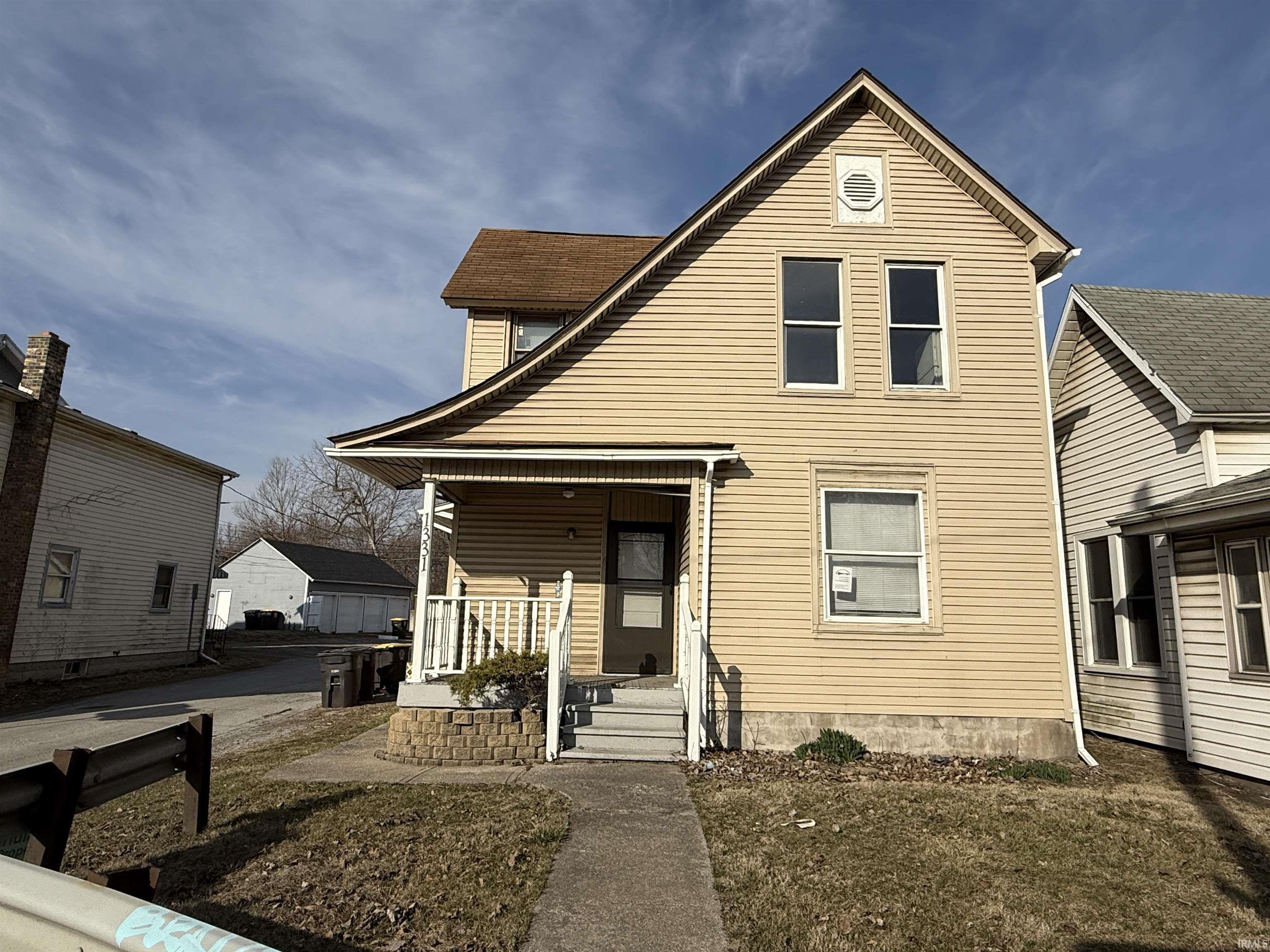 Photo 0 of 1331 Spy Run Avenue