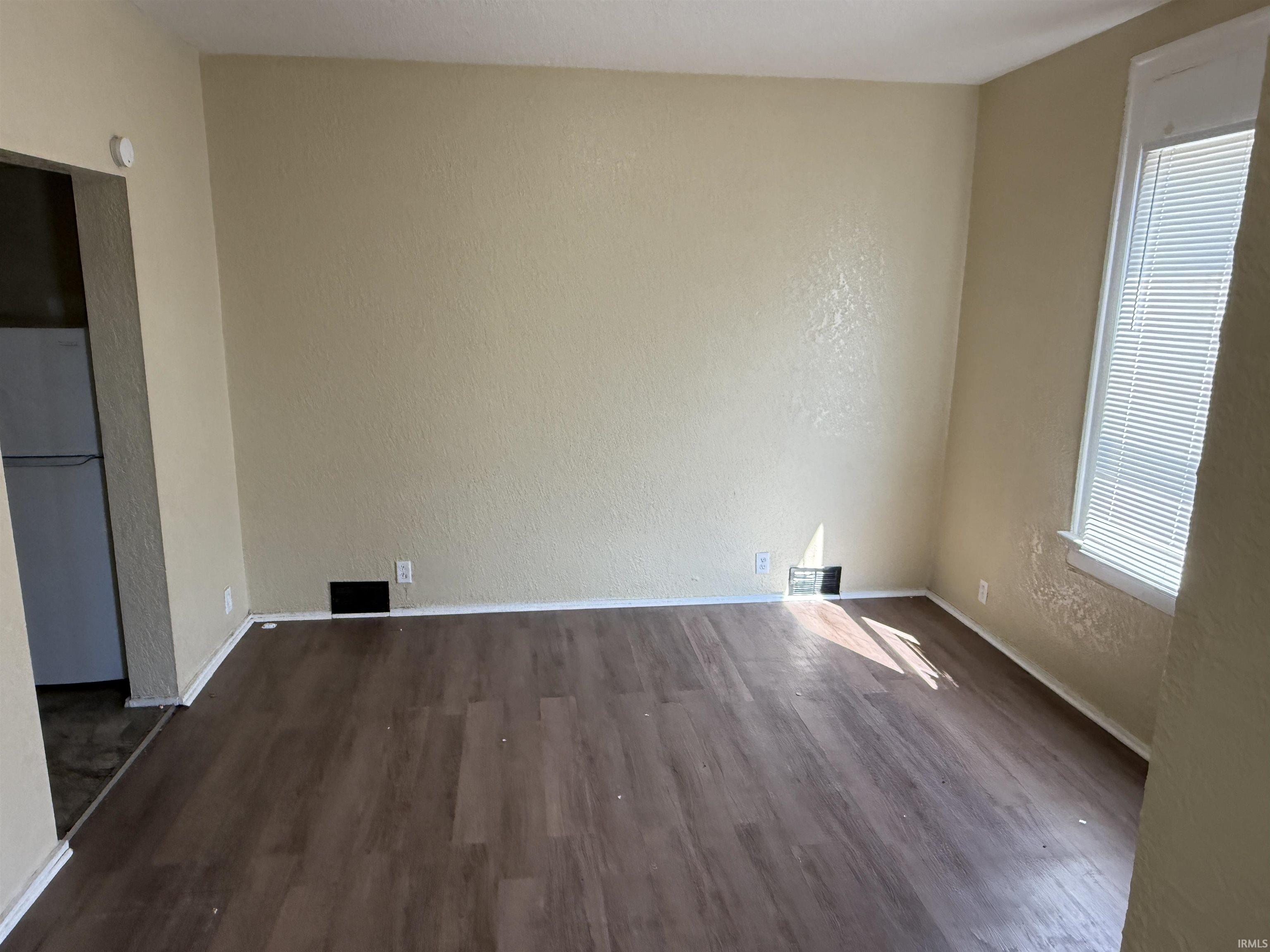 Photo 10 of 1331 Spy Run Avenue