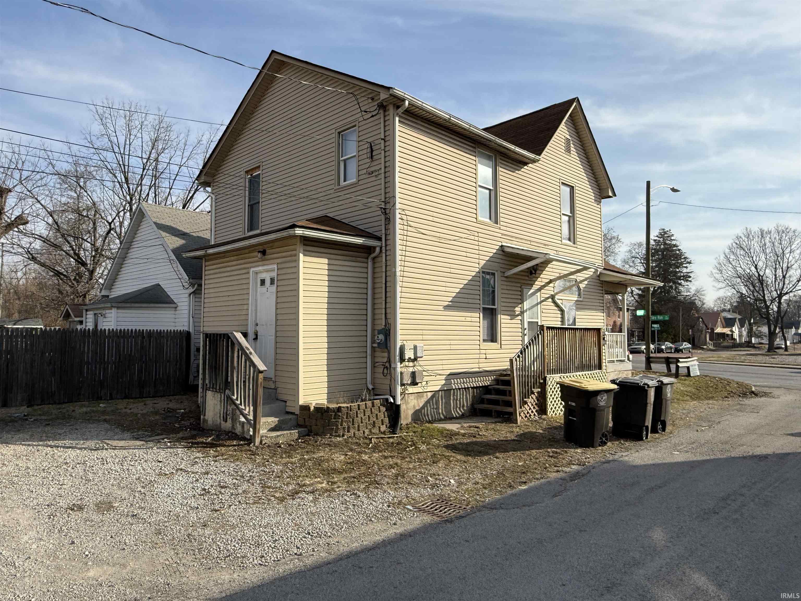Photo 2 of 1331 Spy Run Avenue