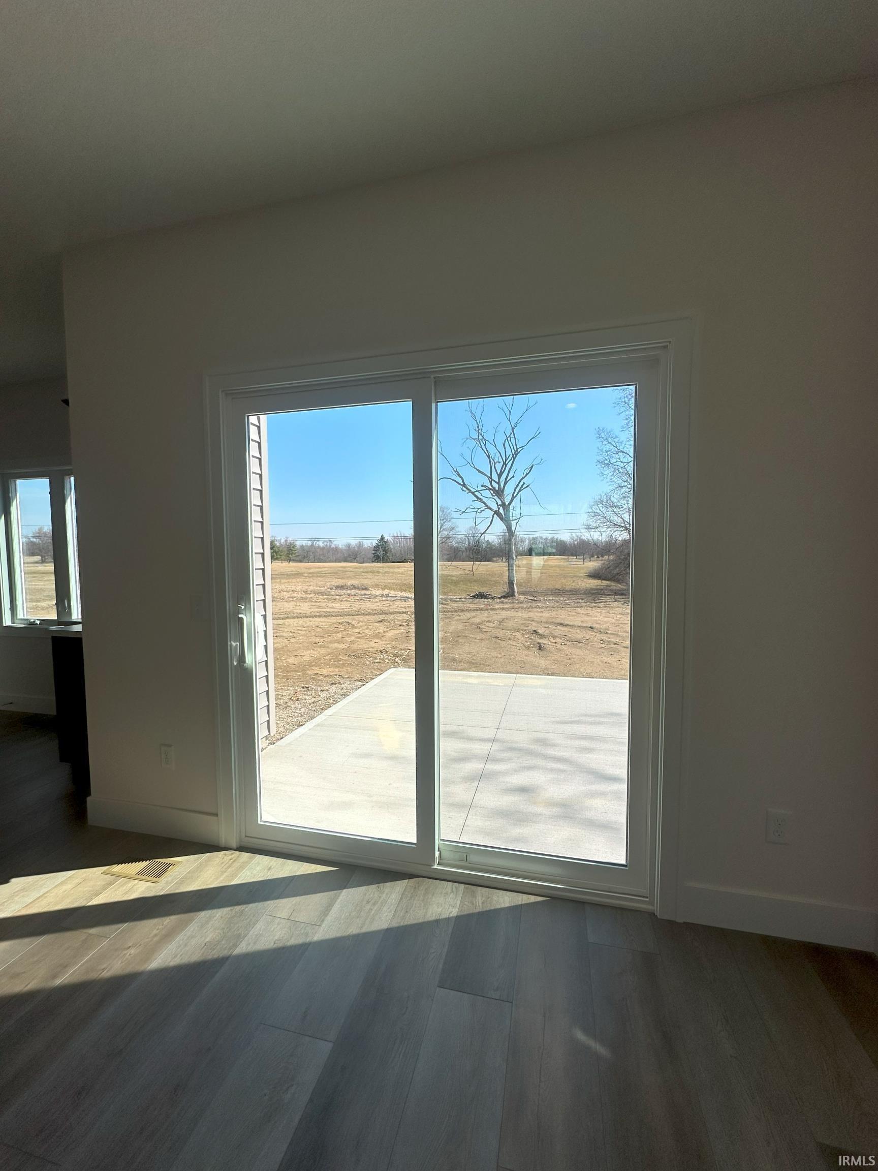 Photo 11 of 4518 Golfview Drive