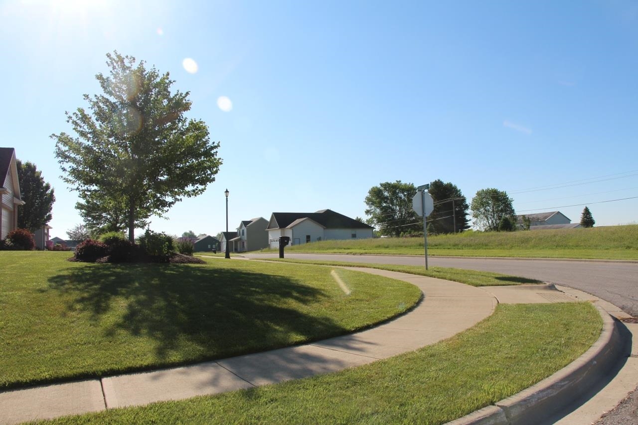 Photo 13 of 2252 Highlander Drive