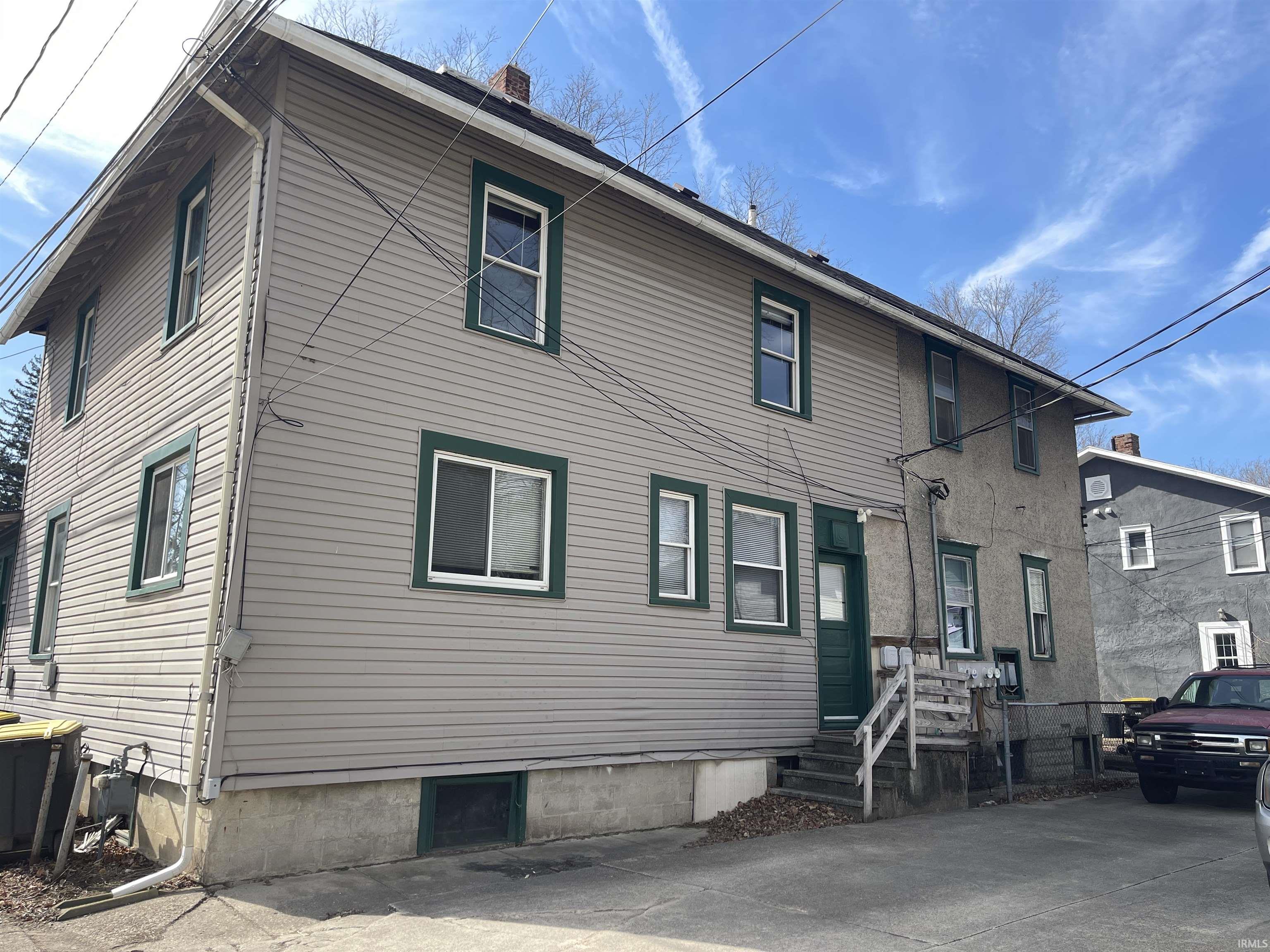 Photo 2 of 1220 Oneida Street