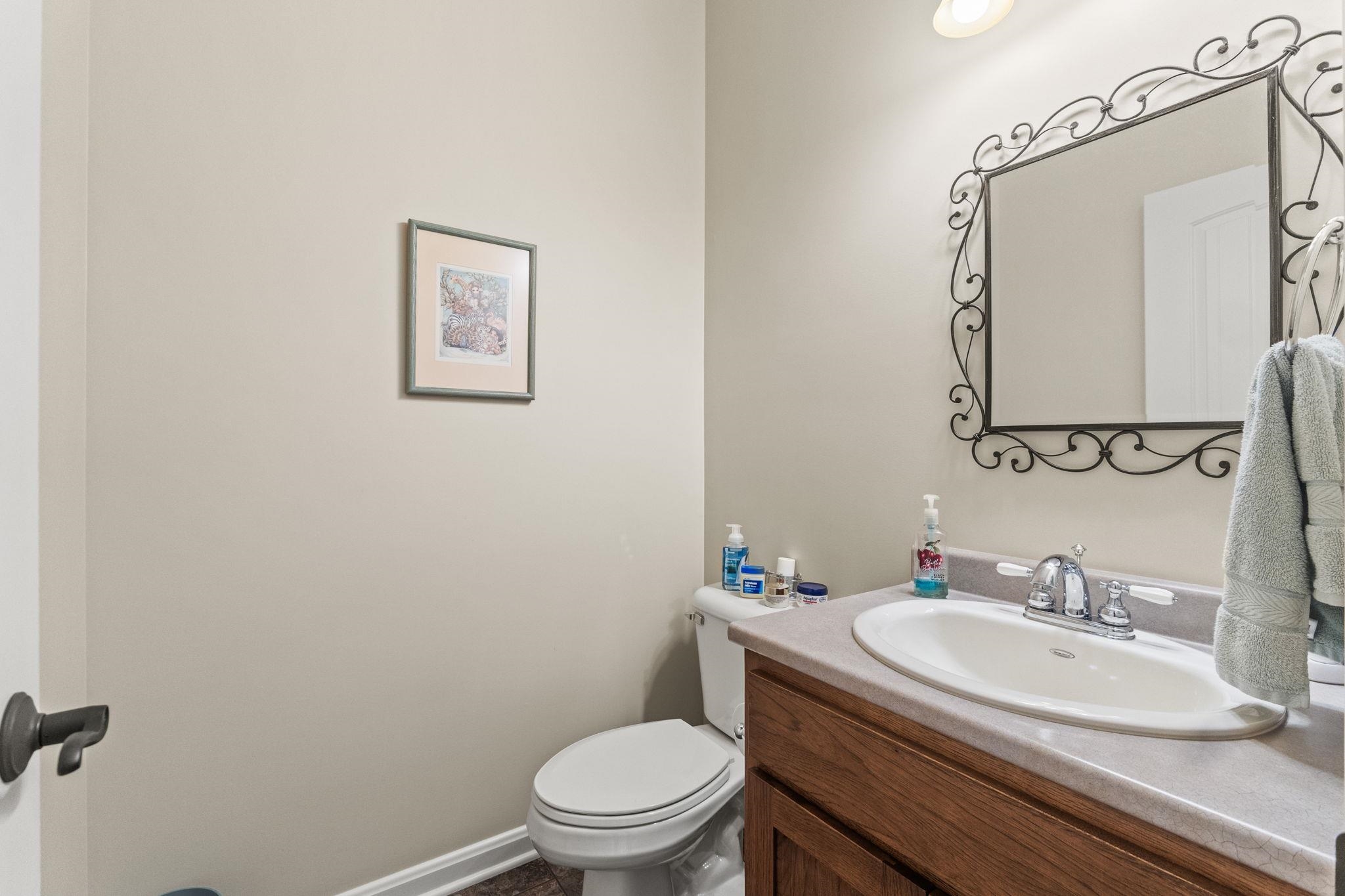 Photo 12 of 2245 W Orland Road