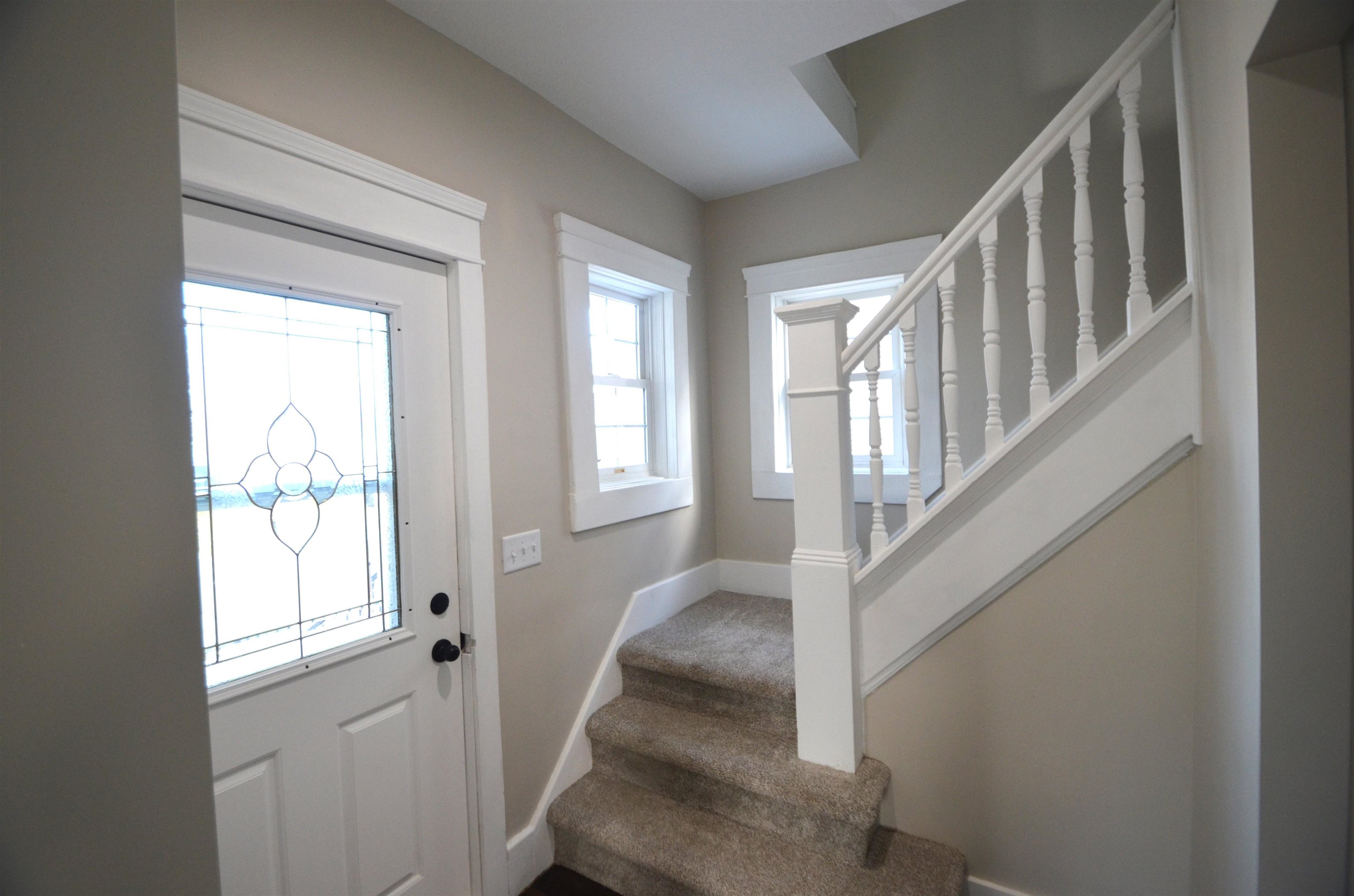 Photo 3 of 443 Prospect Avenue