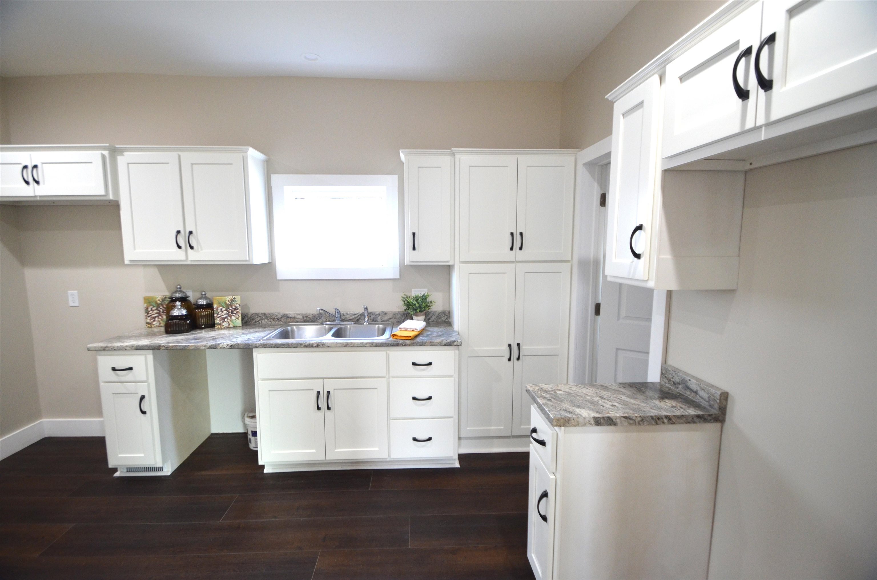 Photo 5 of 443 Prospect Avenue