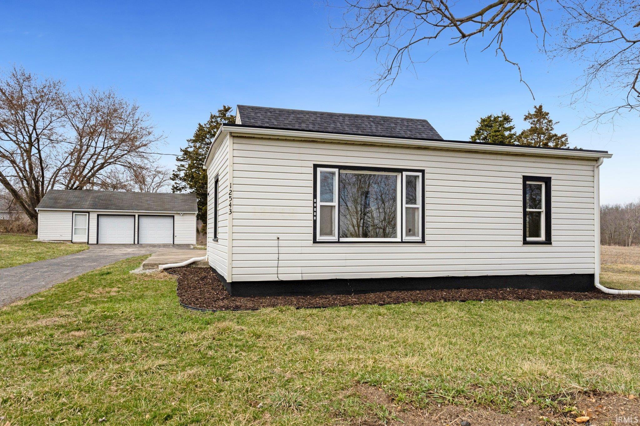 Photo 3 of 12543 Taylor Road
