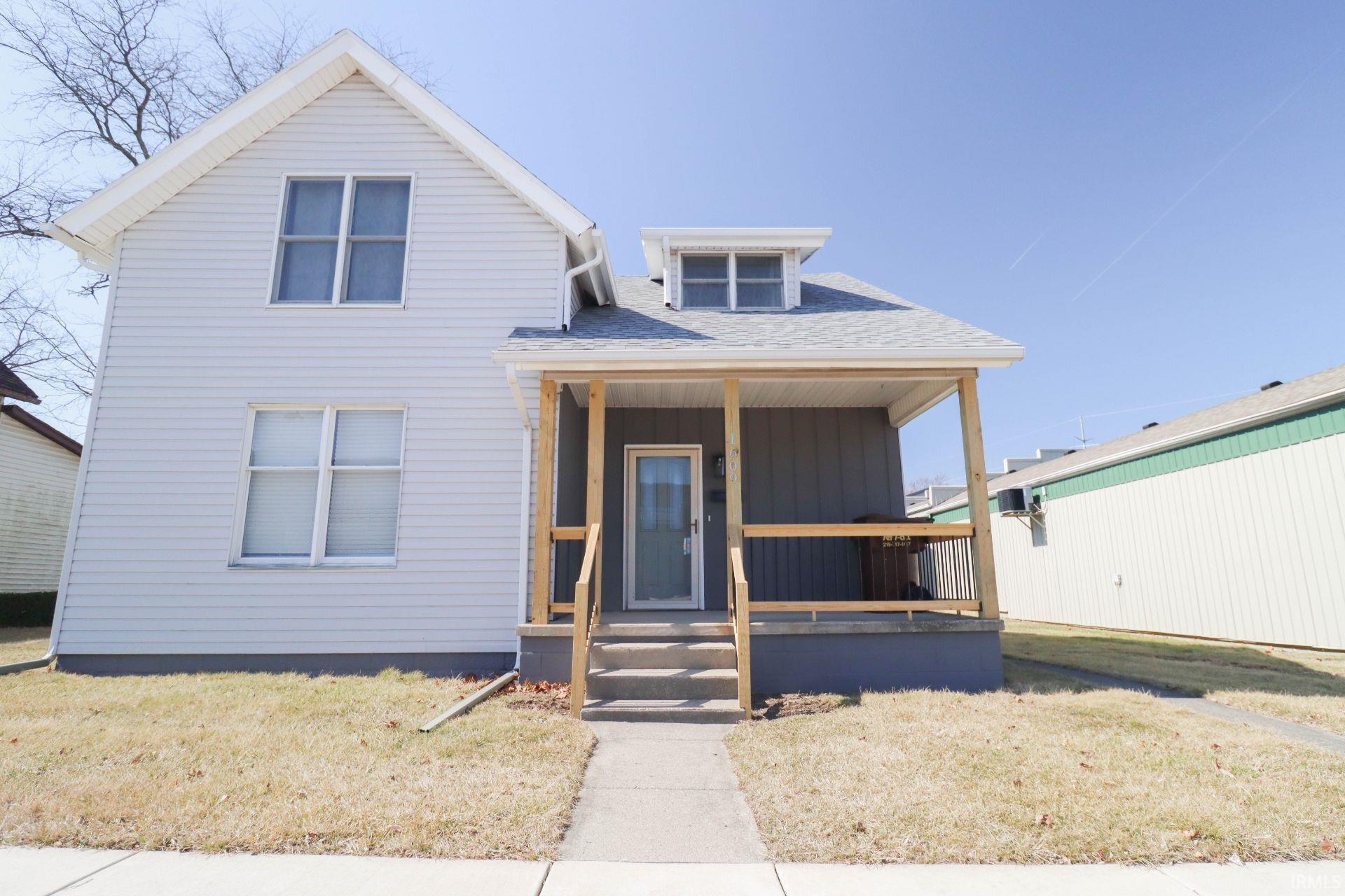 Photo 17 of 1609 S Van Buren Street
