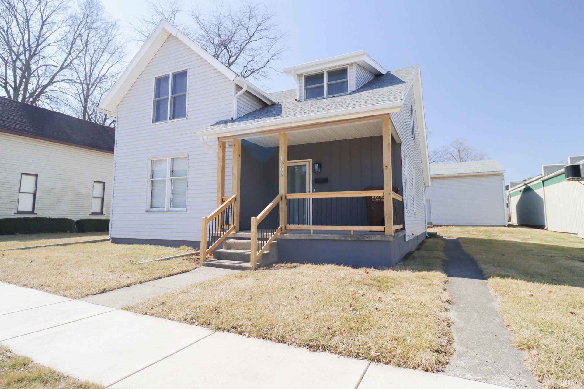 Photo 18 of 1609 S Van Buren Street