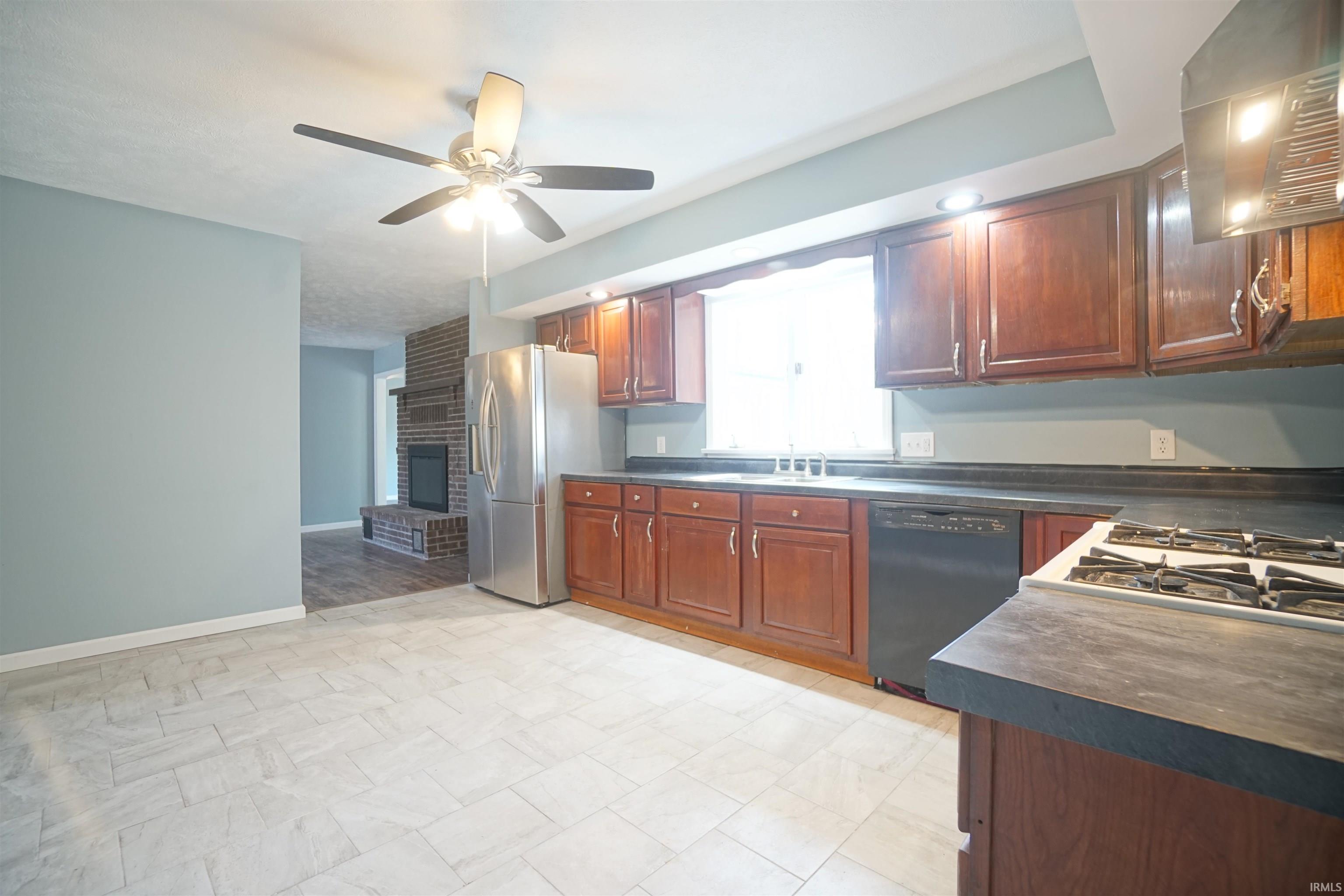 Photo 6 of 1340 Gable Drive